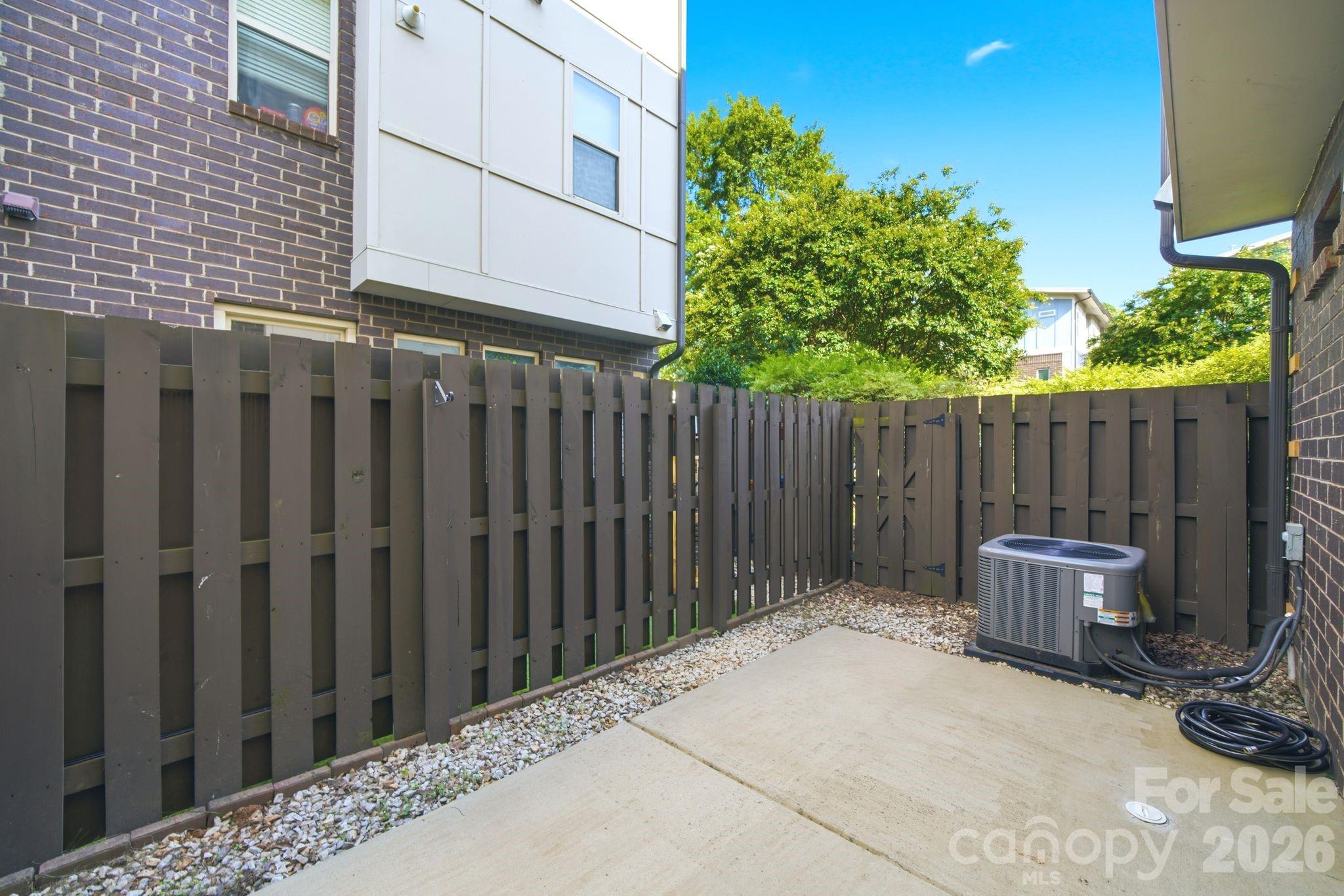 Steel Gardens - Residential