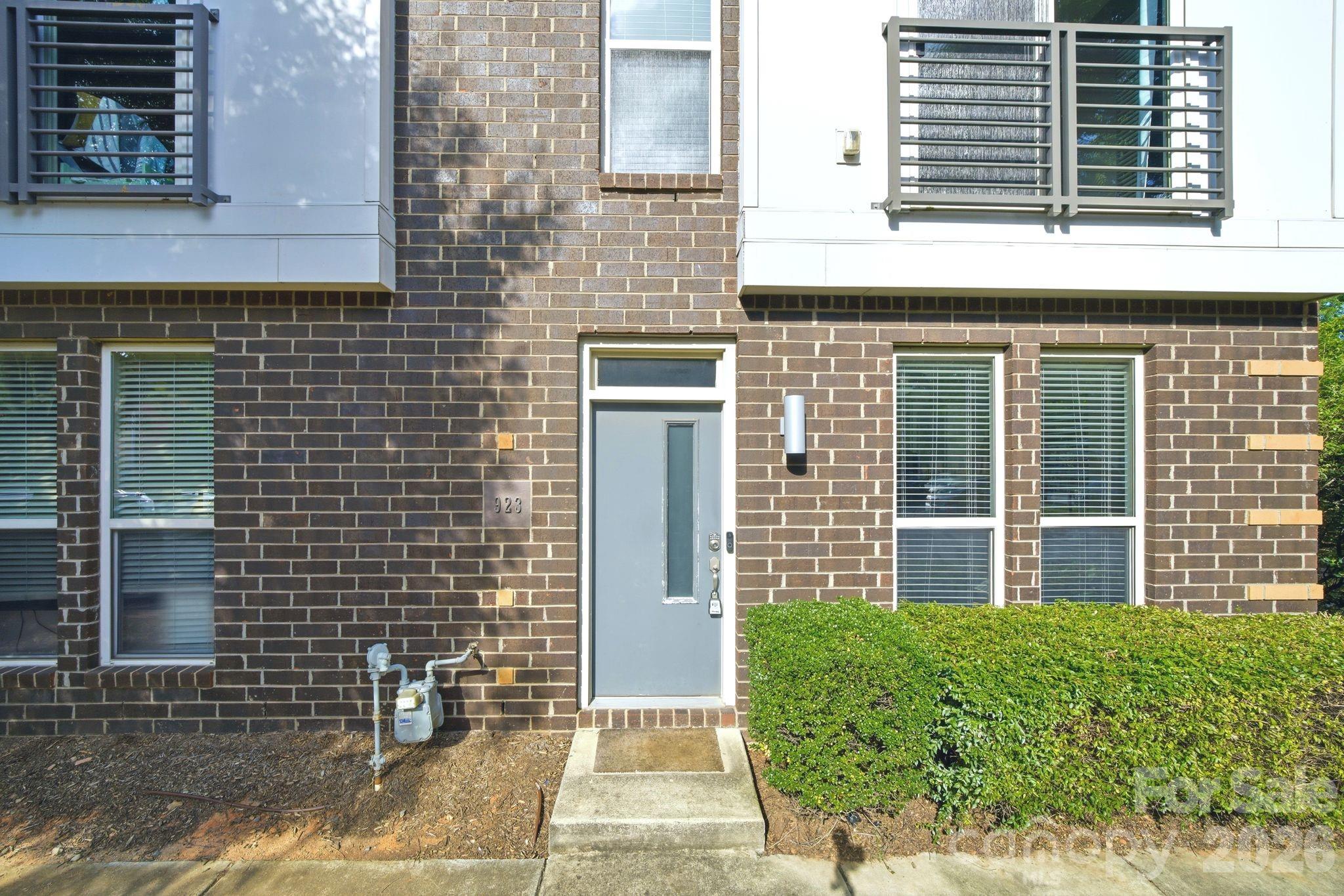 Steel Gardens - Residential