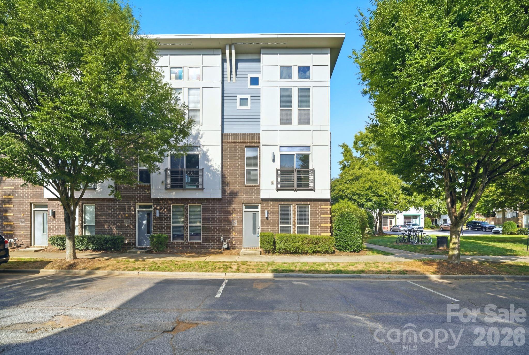 Steel Gardens - Residential