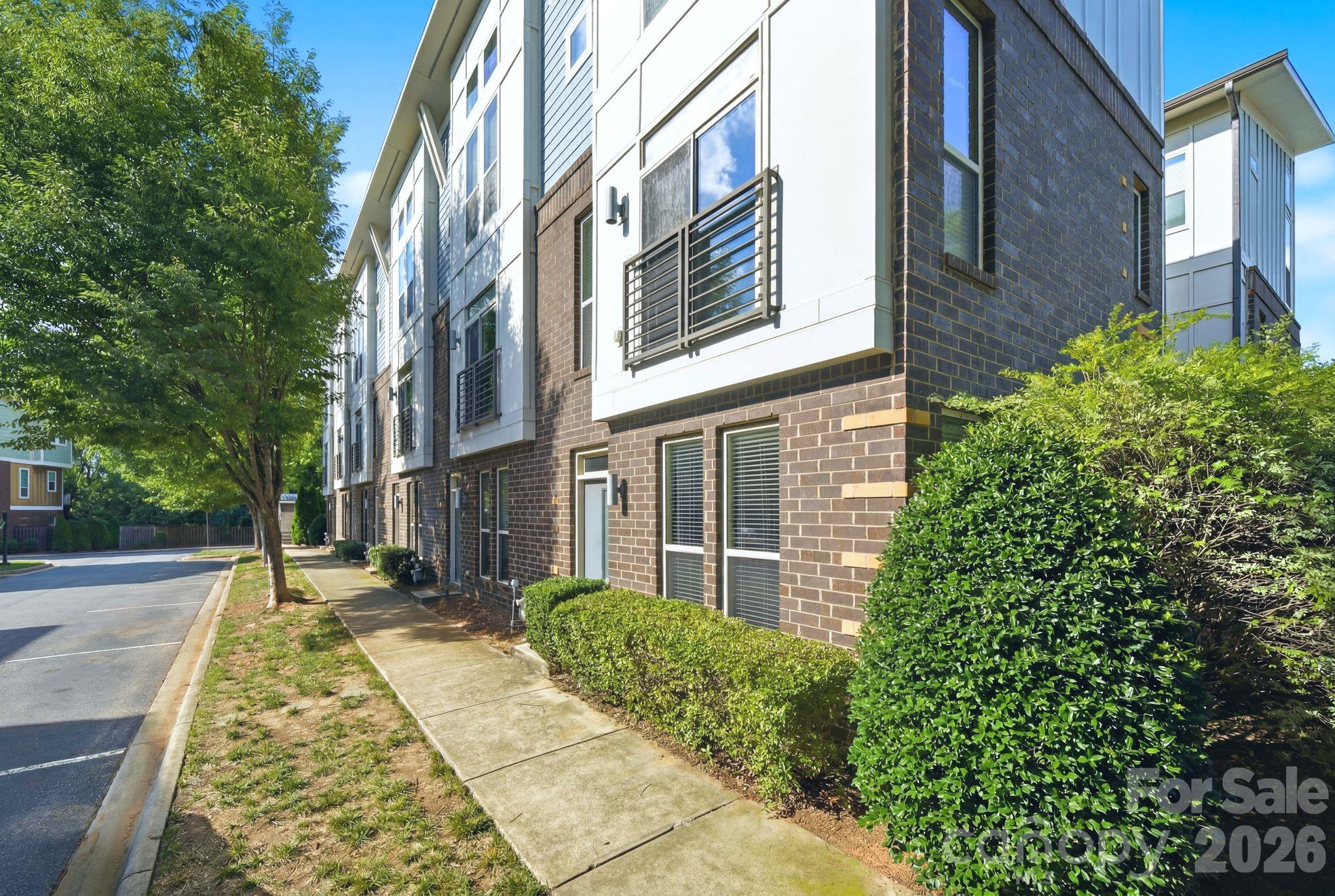 Steel Gardens - Residential