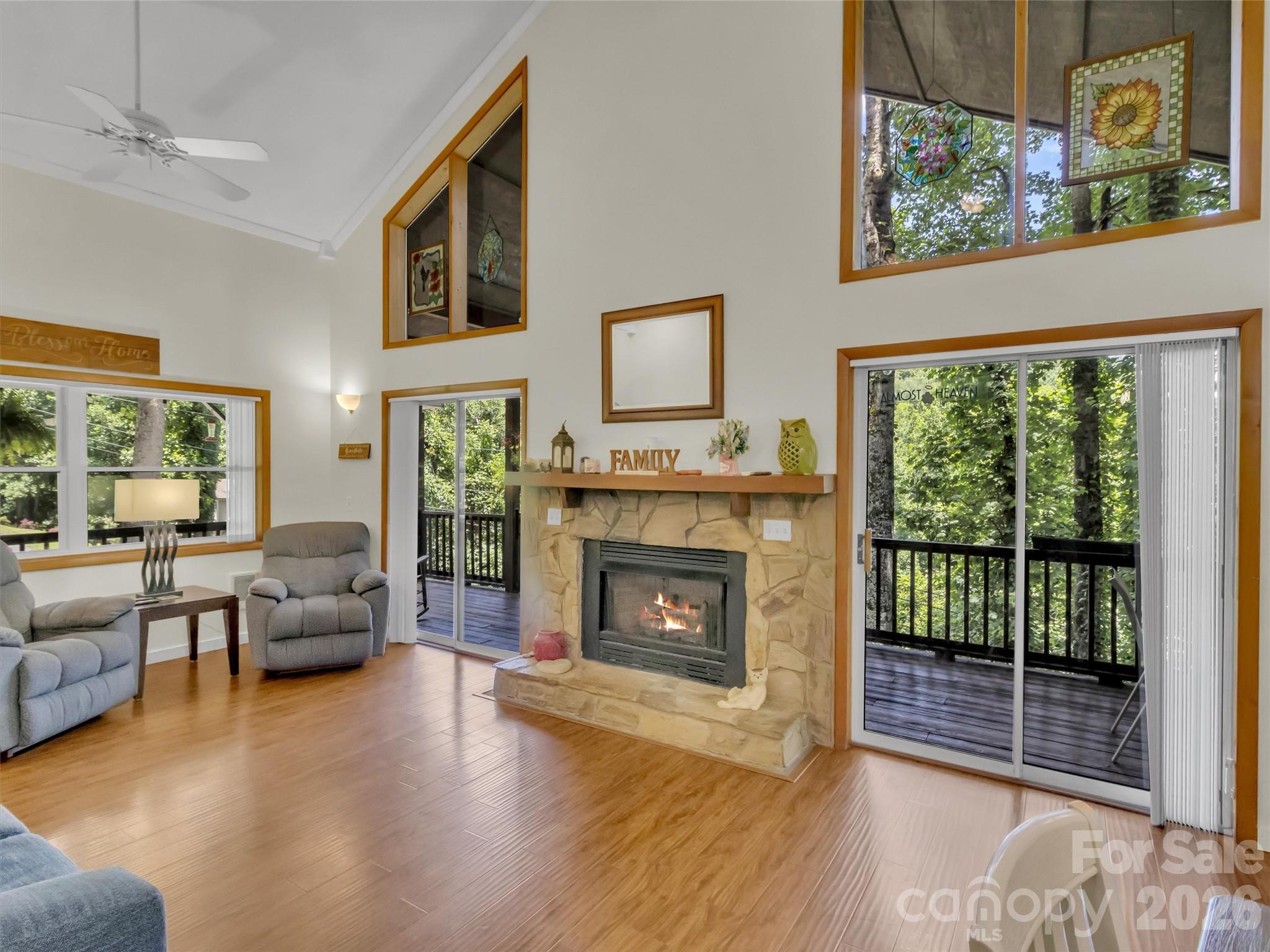 Horseshoe Cove - Residential