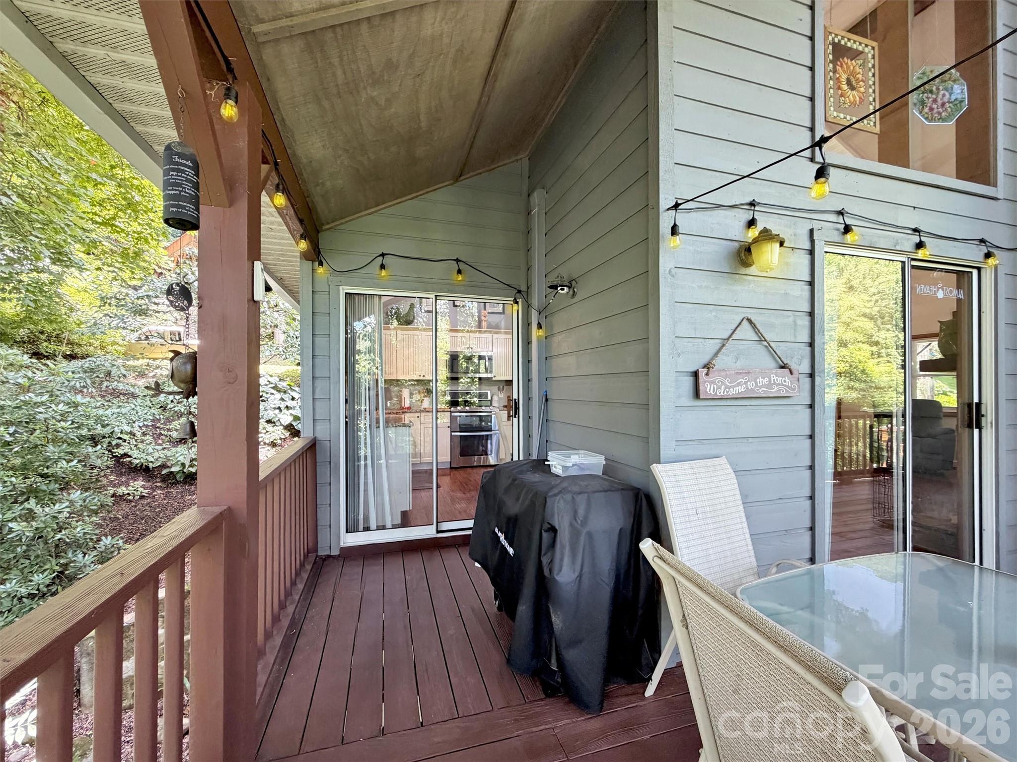 Horseshoe Cove - Residential