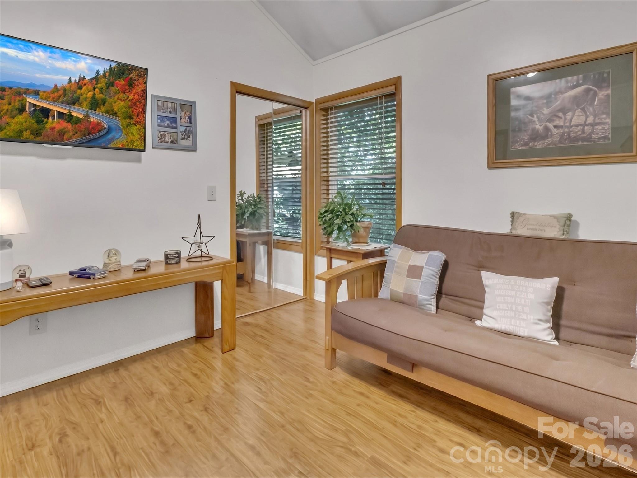 Horseshoe Cove - Residential