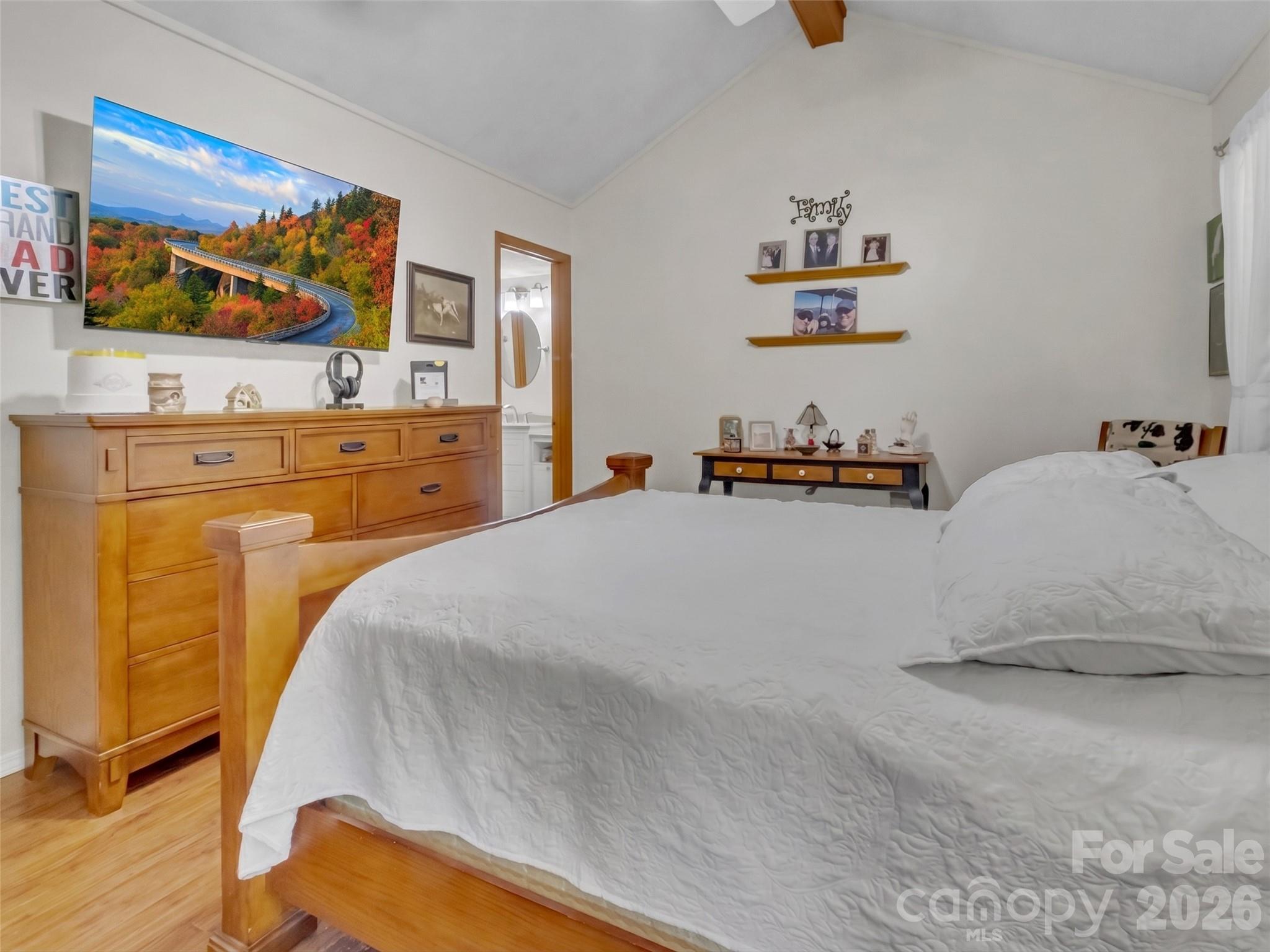 Horseshoe Cove - Residential