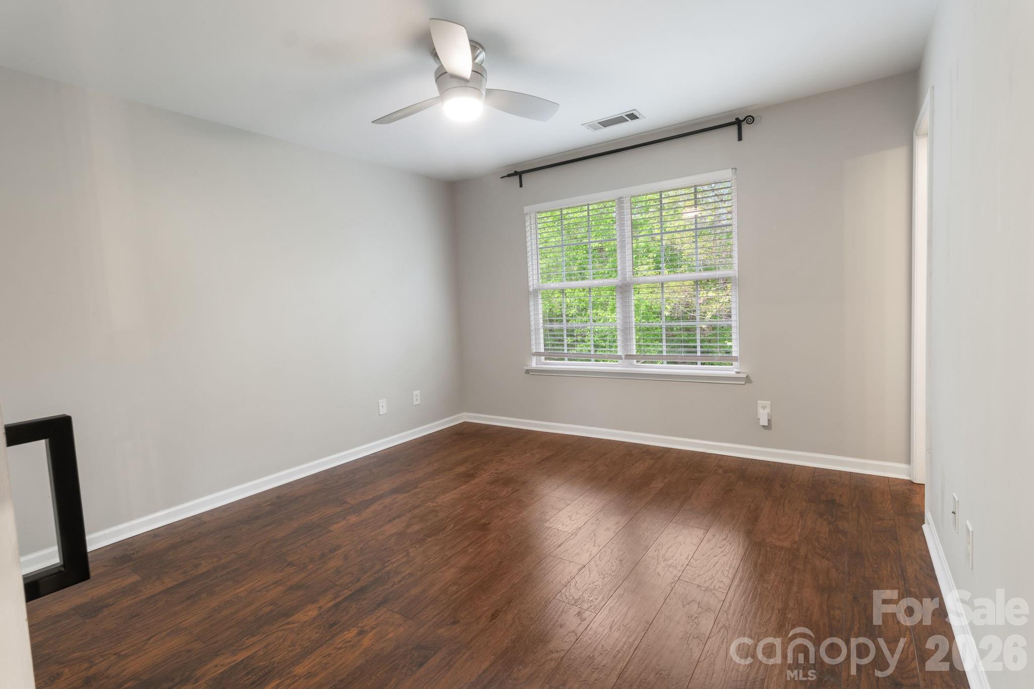 Cascades at River Crossing - Residential