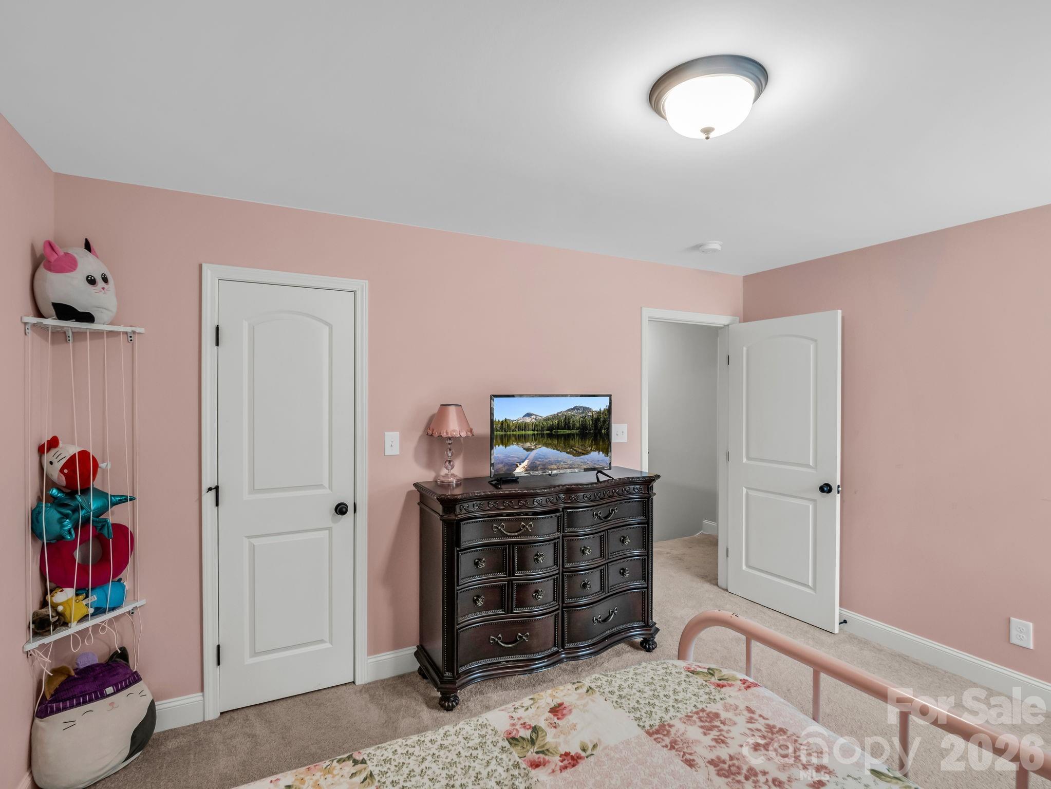 Magna Vista - Residential