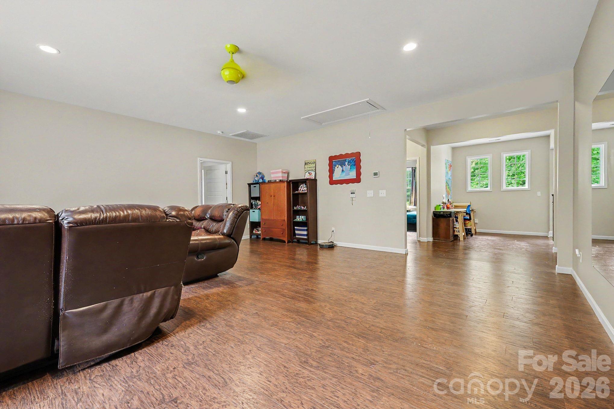 Elmhurst Estates - Residential
