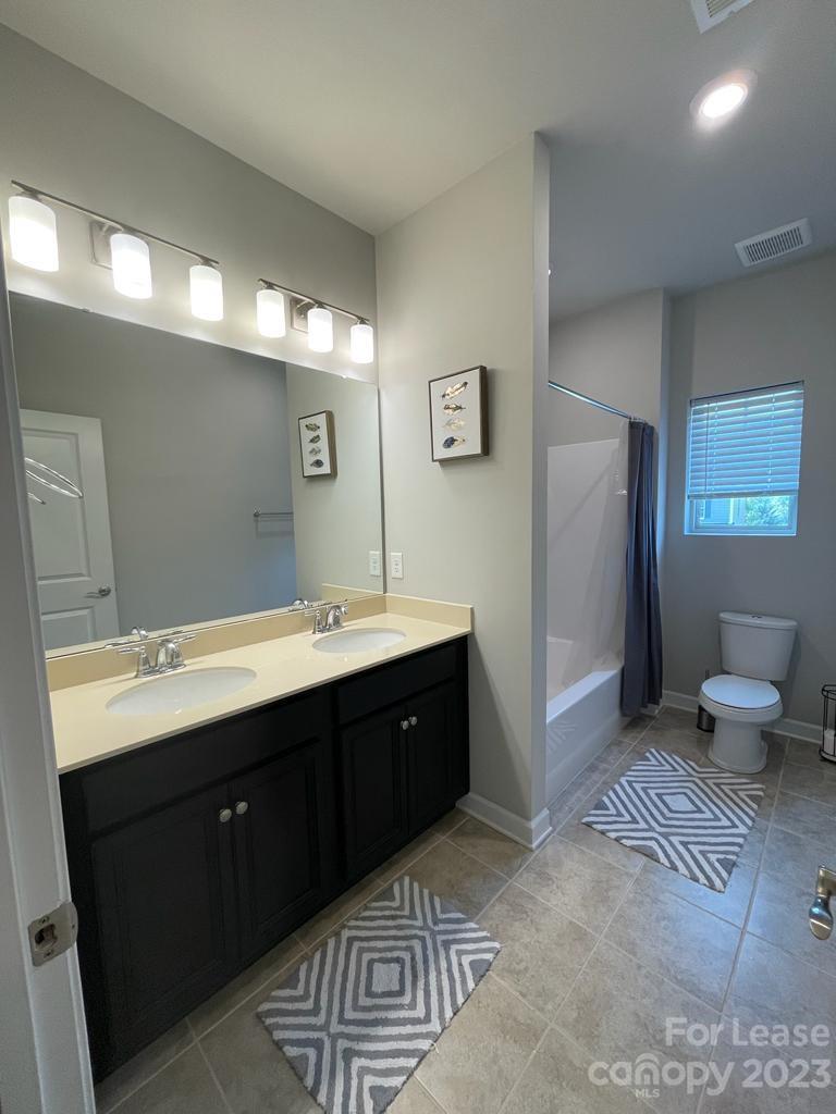 Saxon Place - Residential Lease