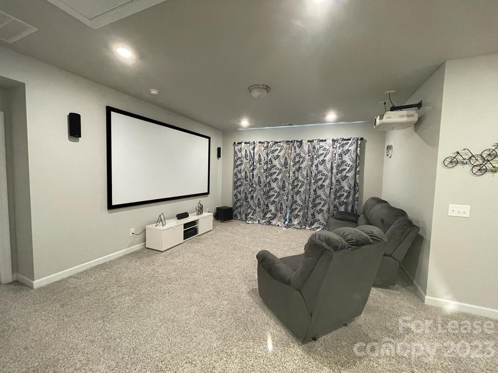 Saxon Place - Residential Lease