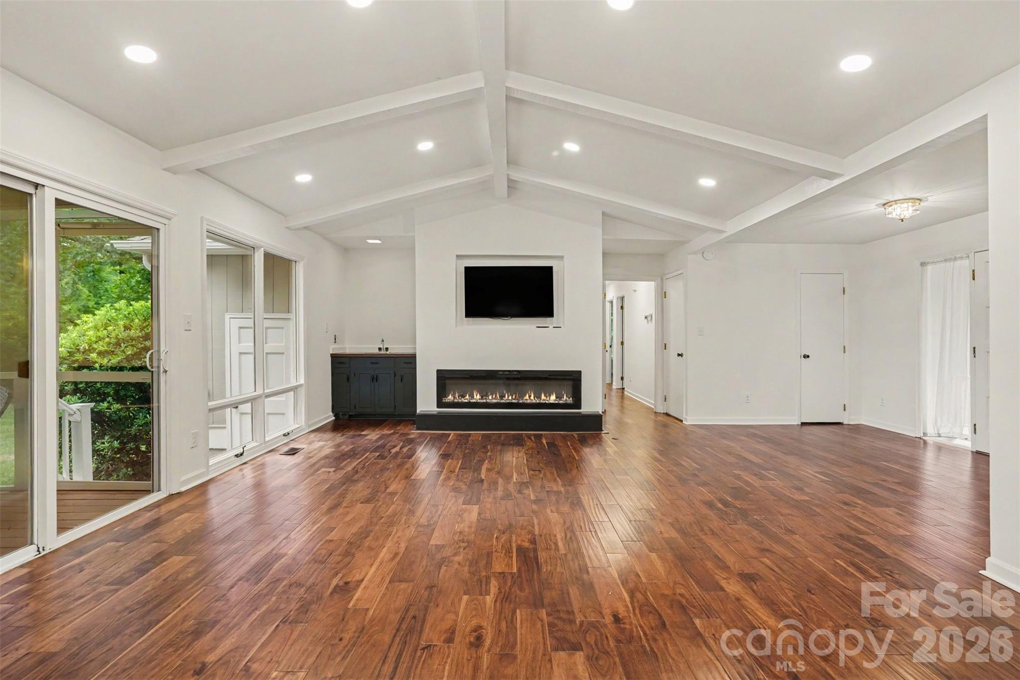 Raintree - Residential