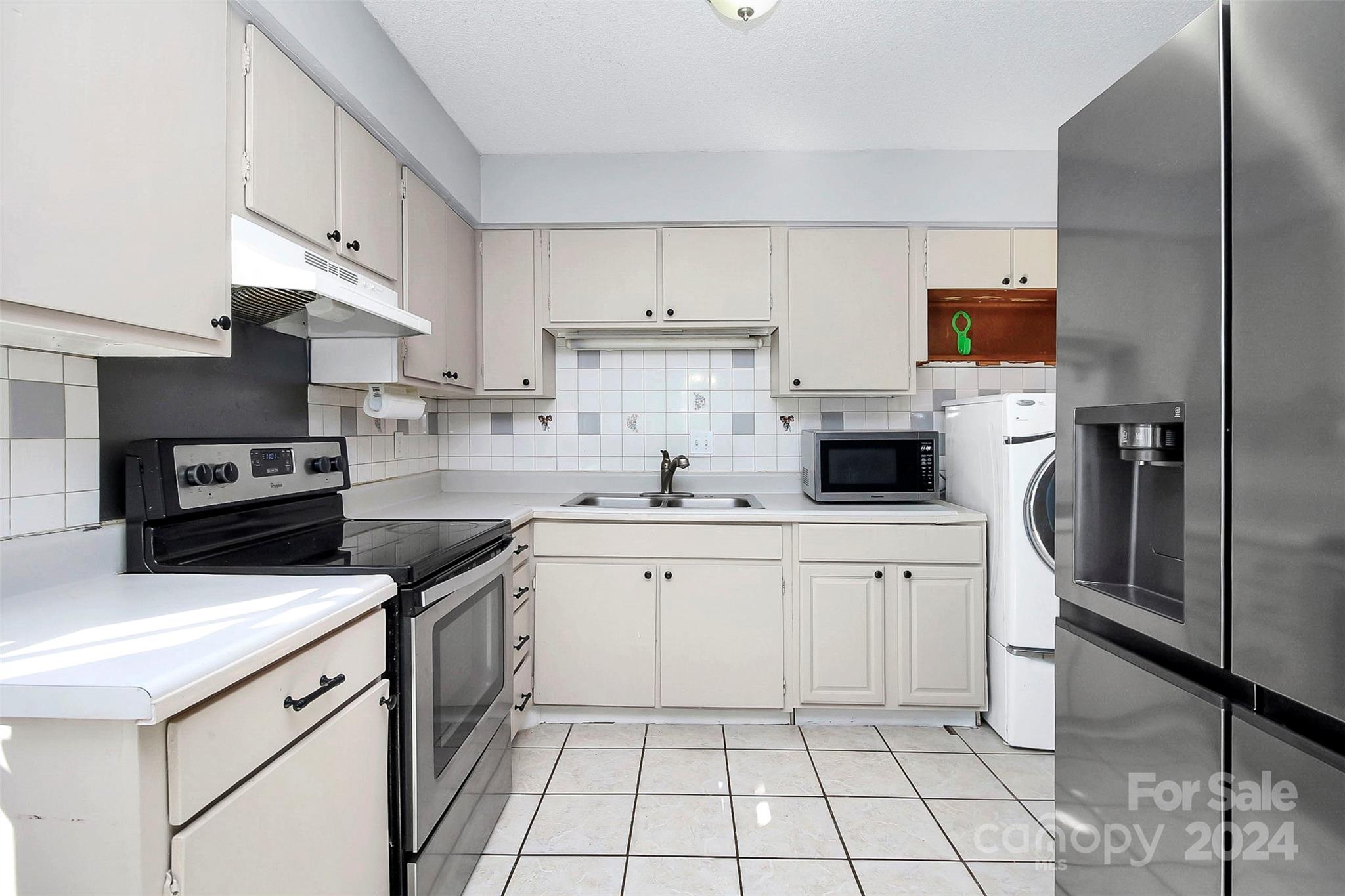 Sharon Lakes - Residential