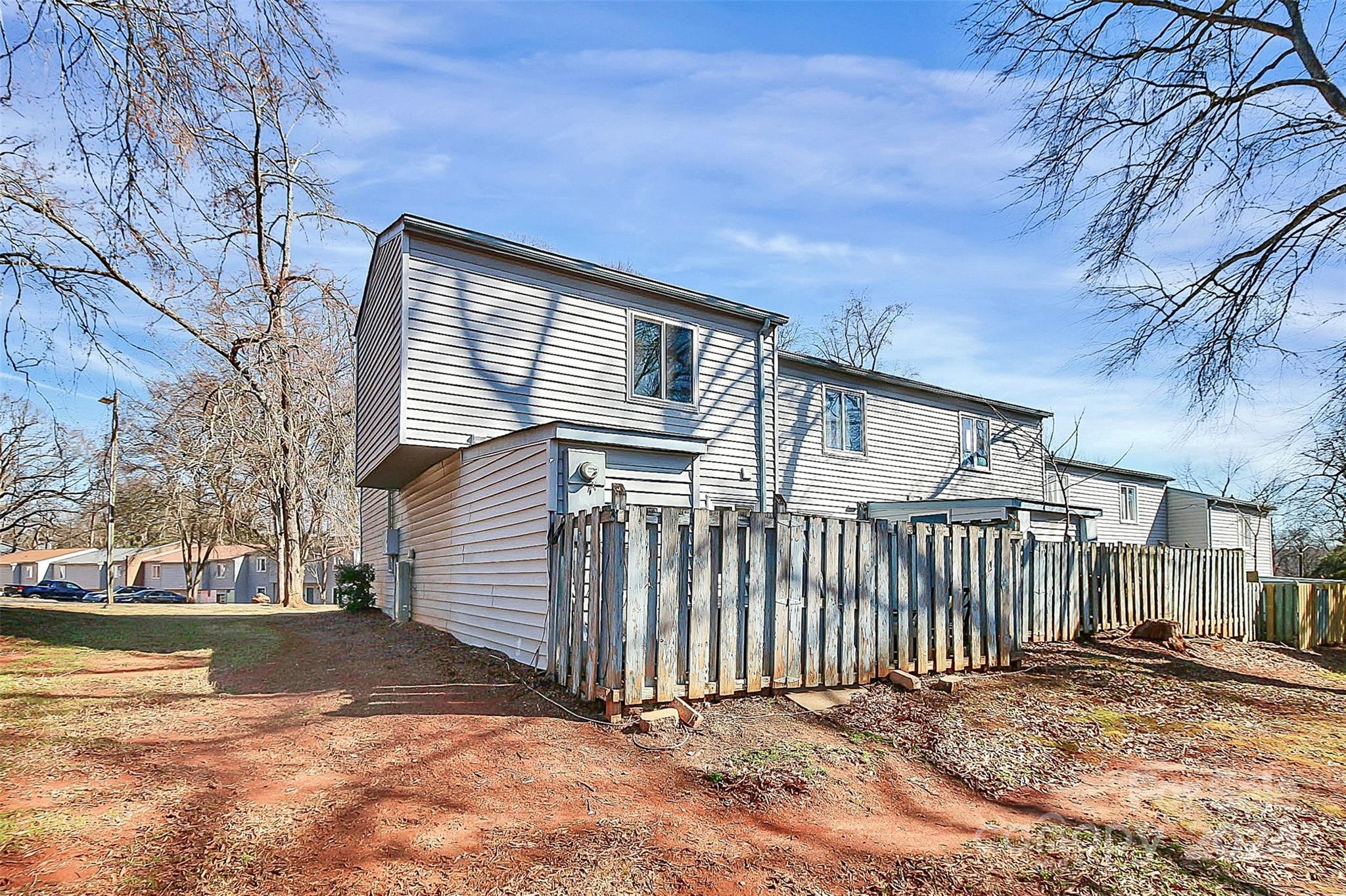 Sharon Lakes - Residential