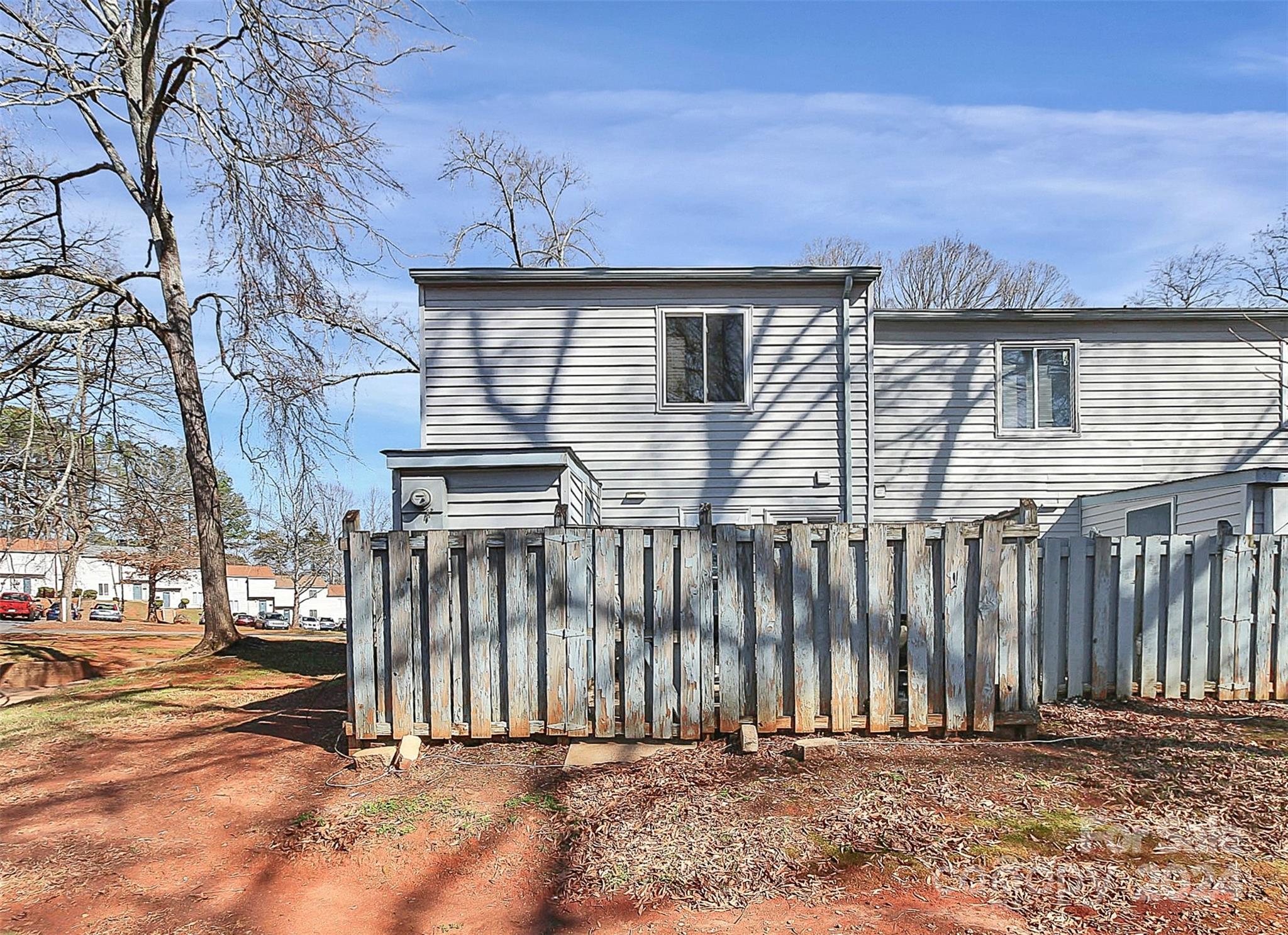 Sharon Lakes - Residential
