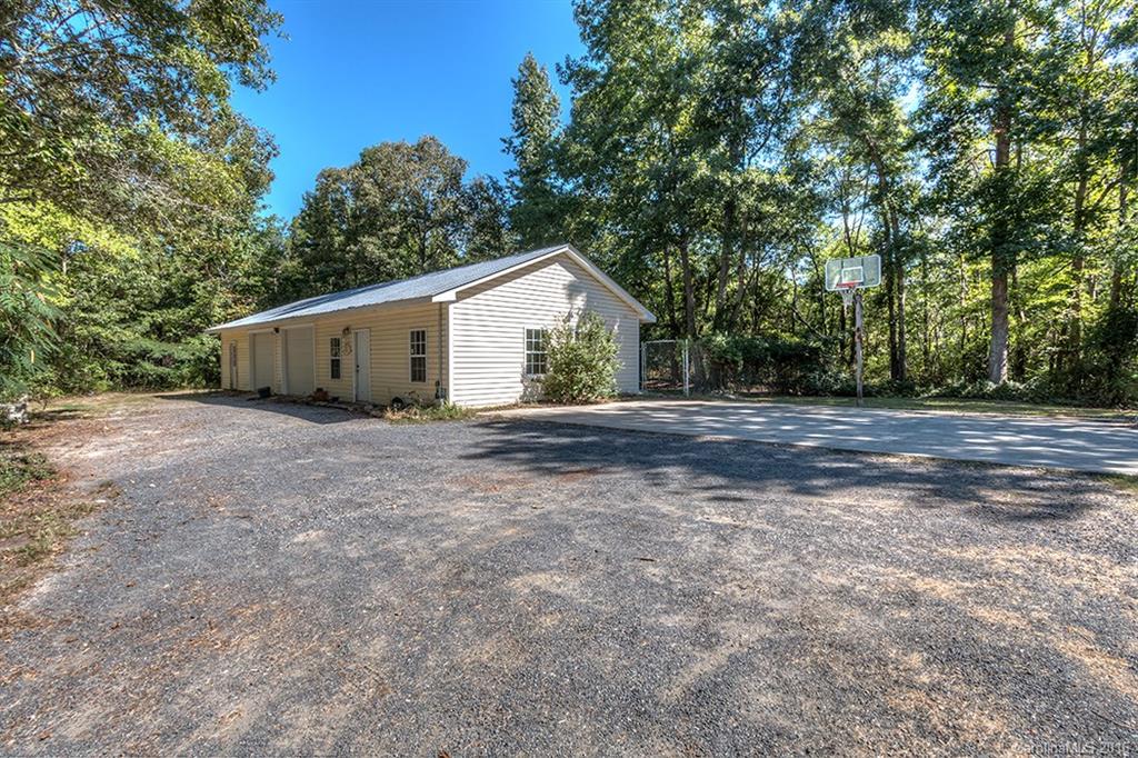 Ravenwood - Residential