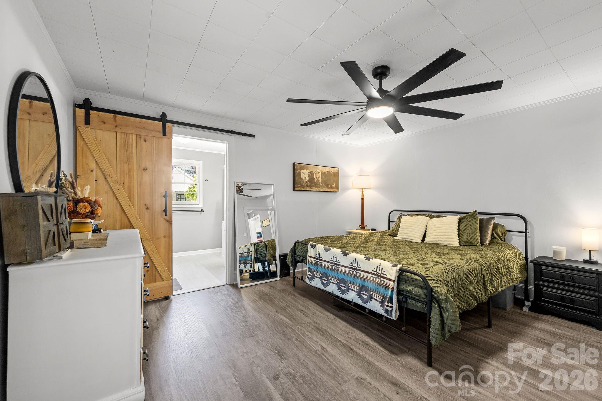 Moss Acres - Residential