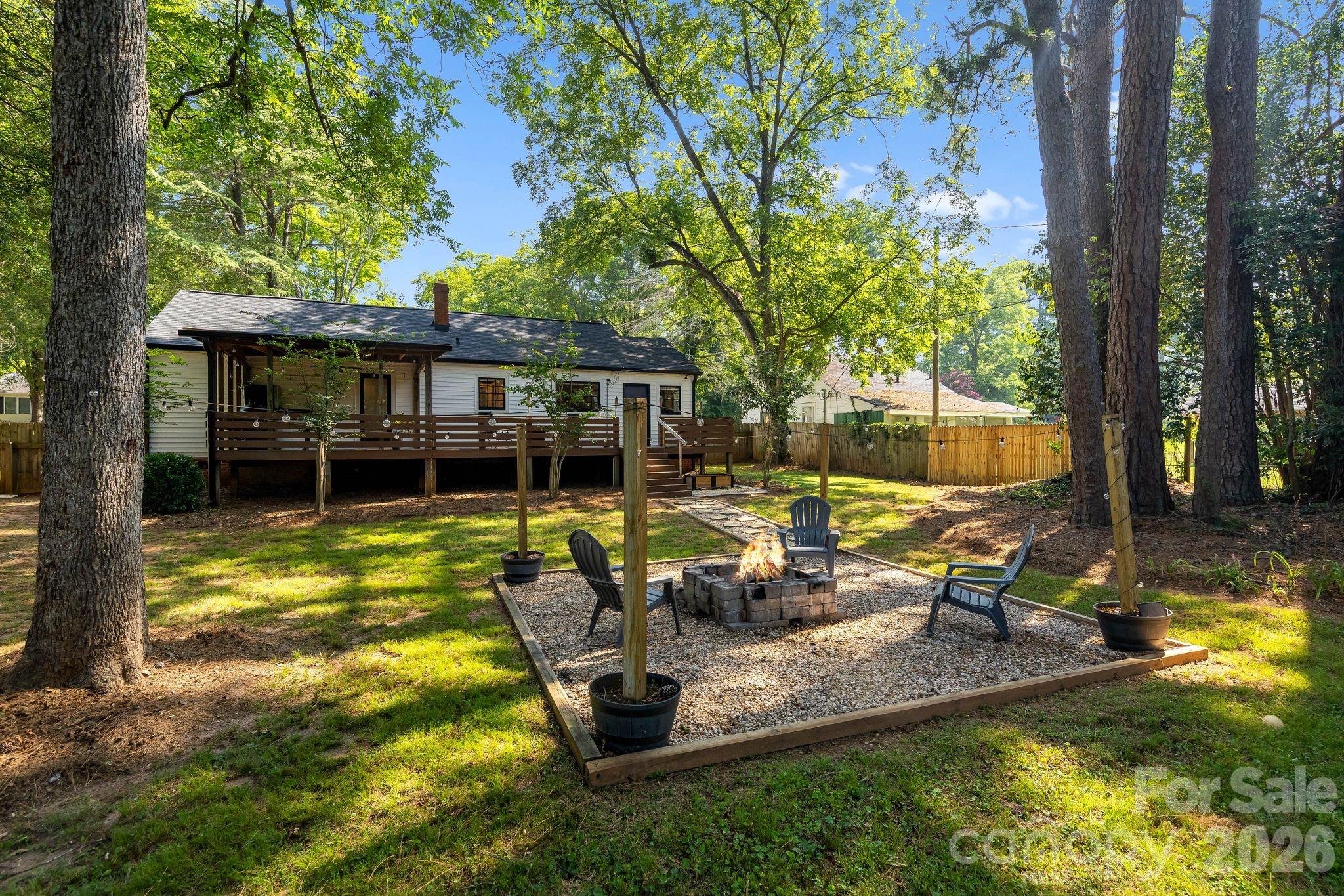 Moss Acres - Residential