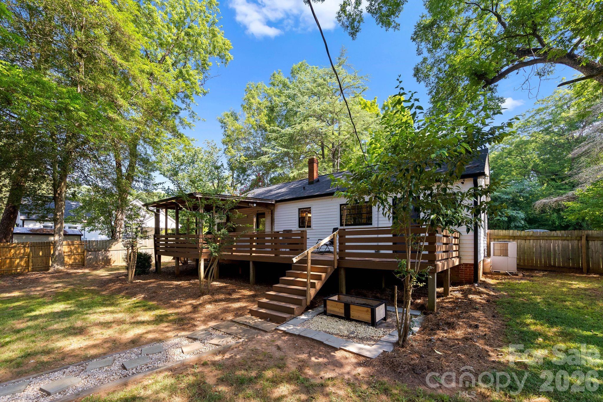 Moss Acres - Residential