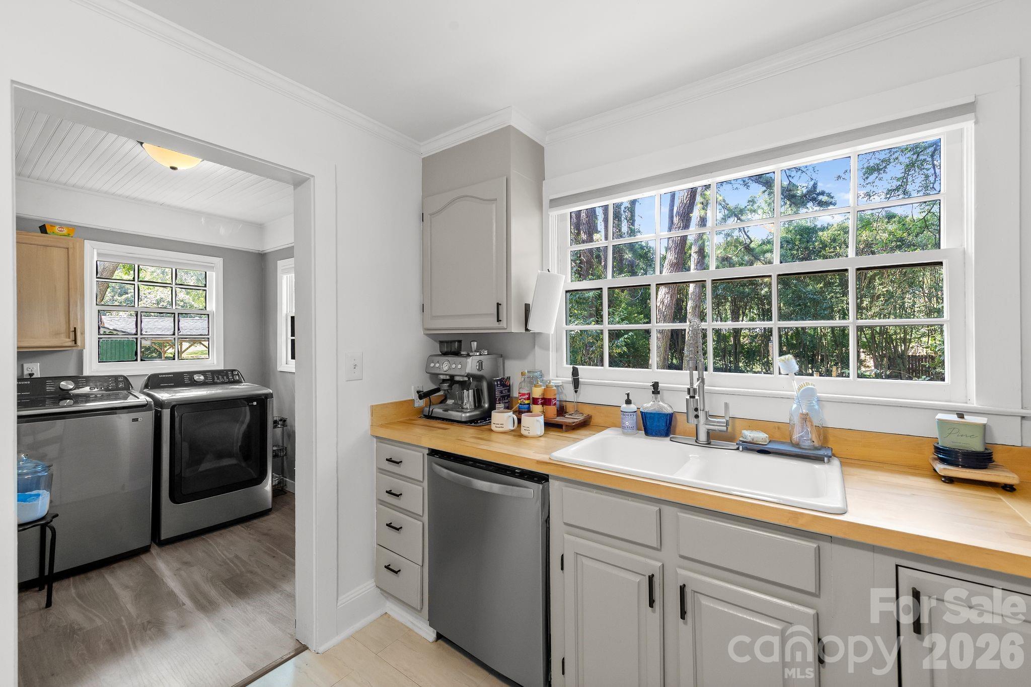 Moss Acres - Residential