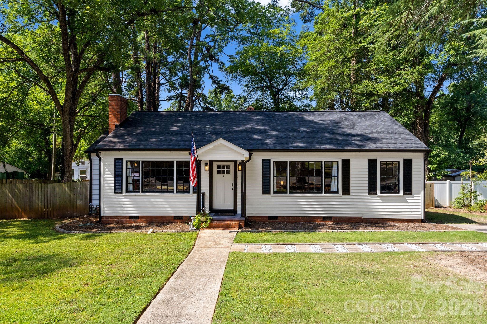 Moss Acres - Residential