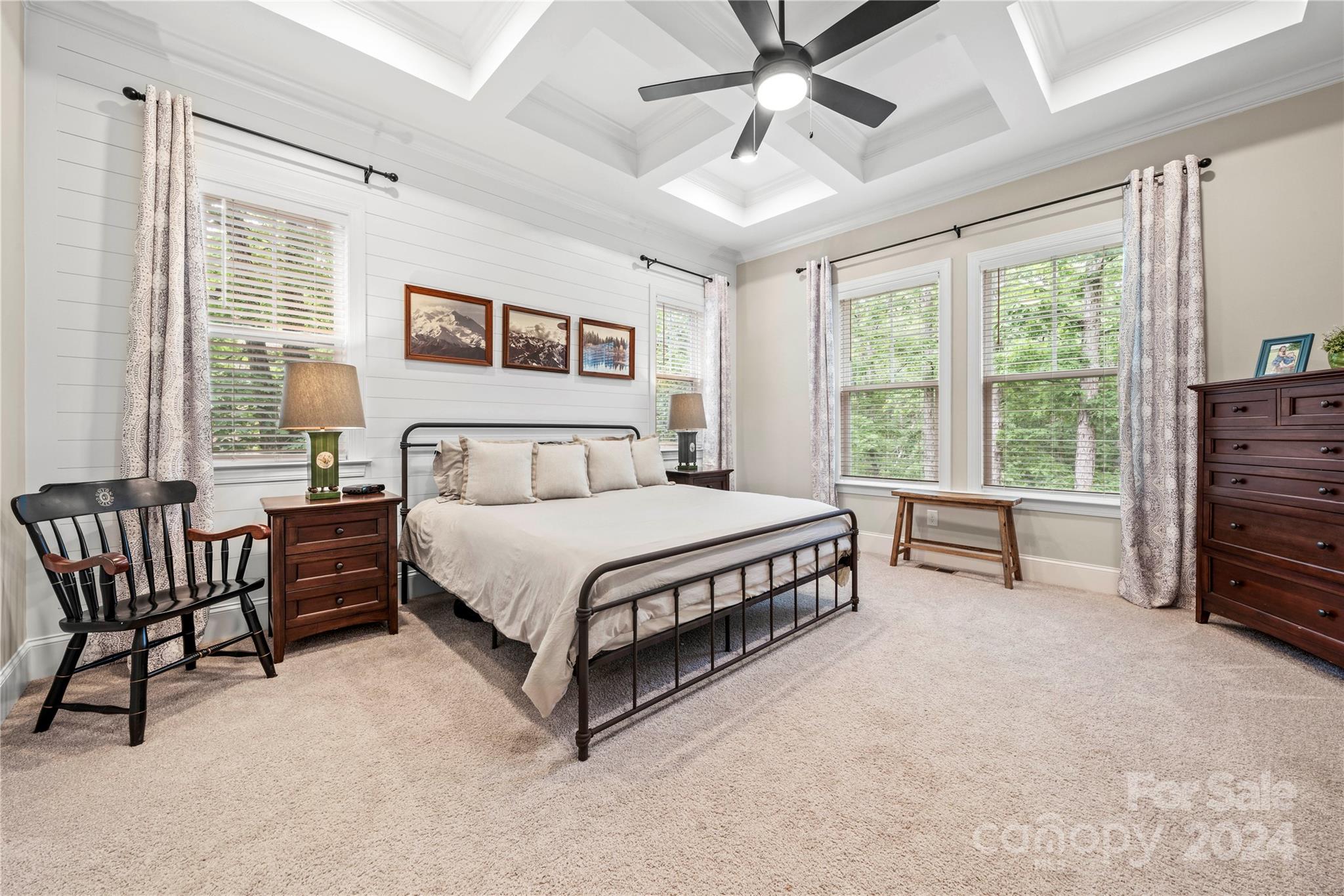 The Retreat At Sunset Ridge - Residential