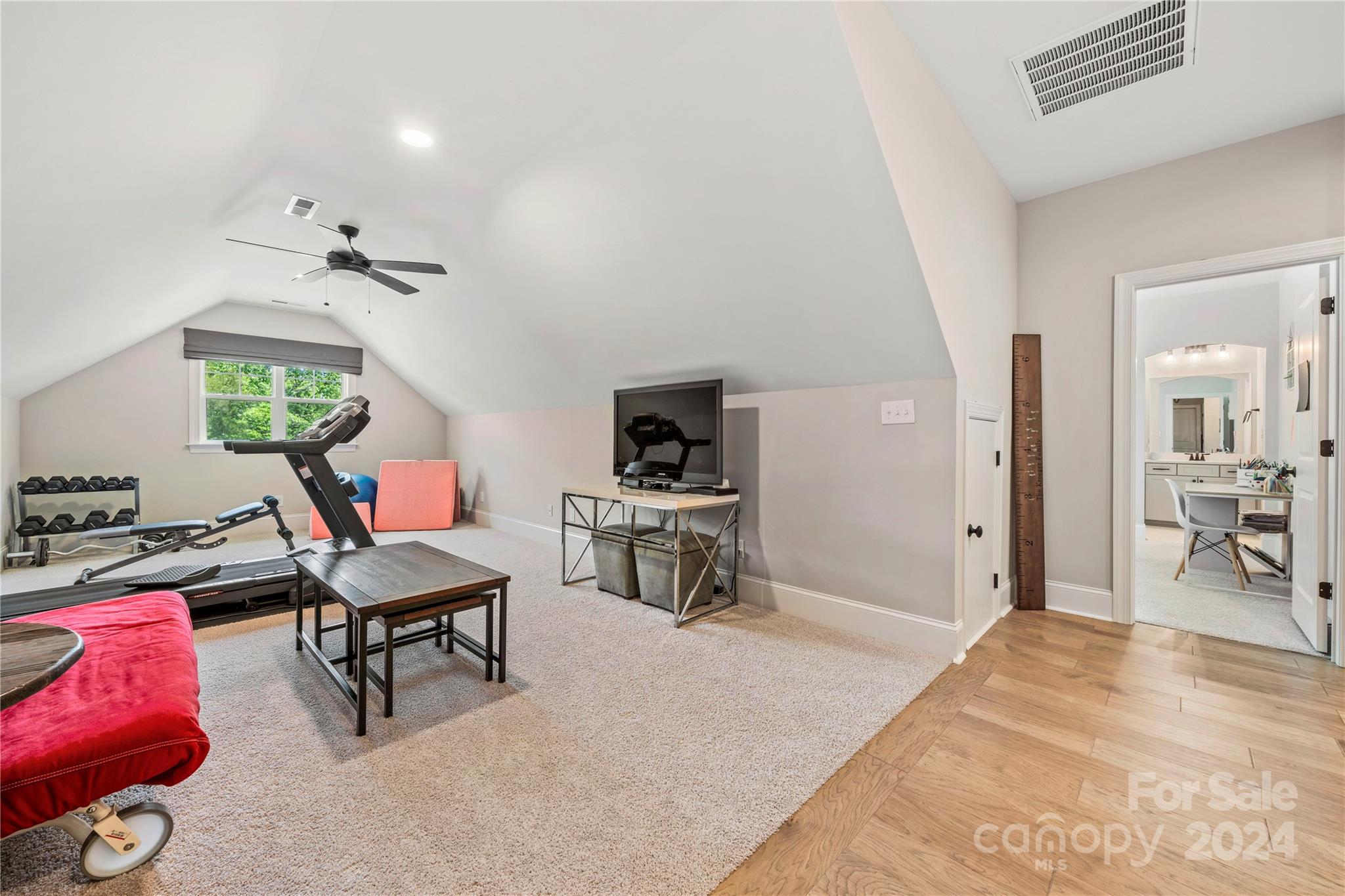The Retreat At Sunset Ridge - Residential