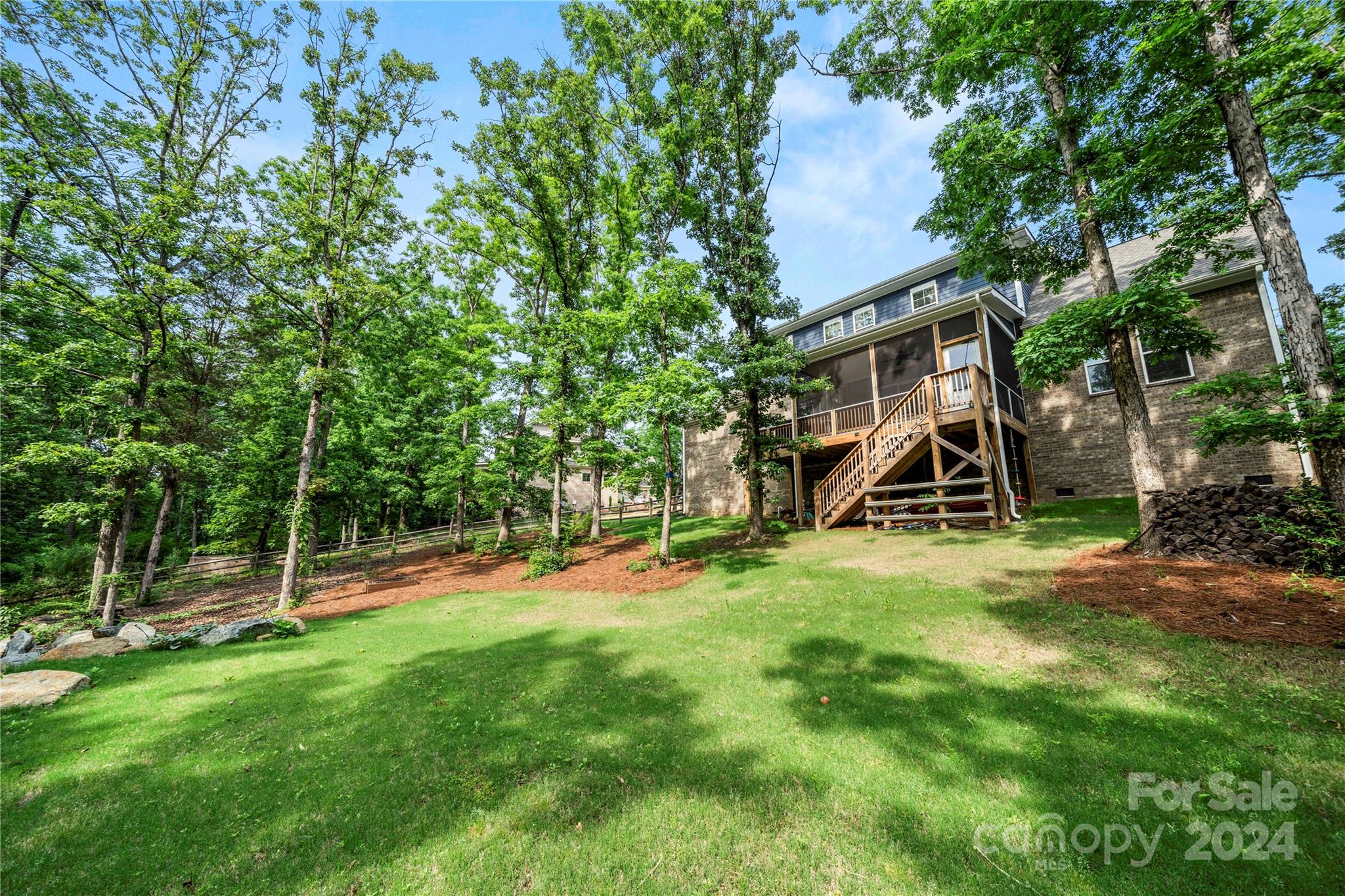 The Retreat At Sunset Ridge - Residential