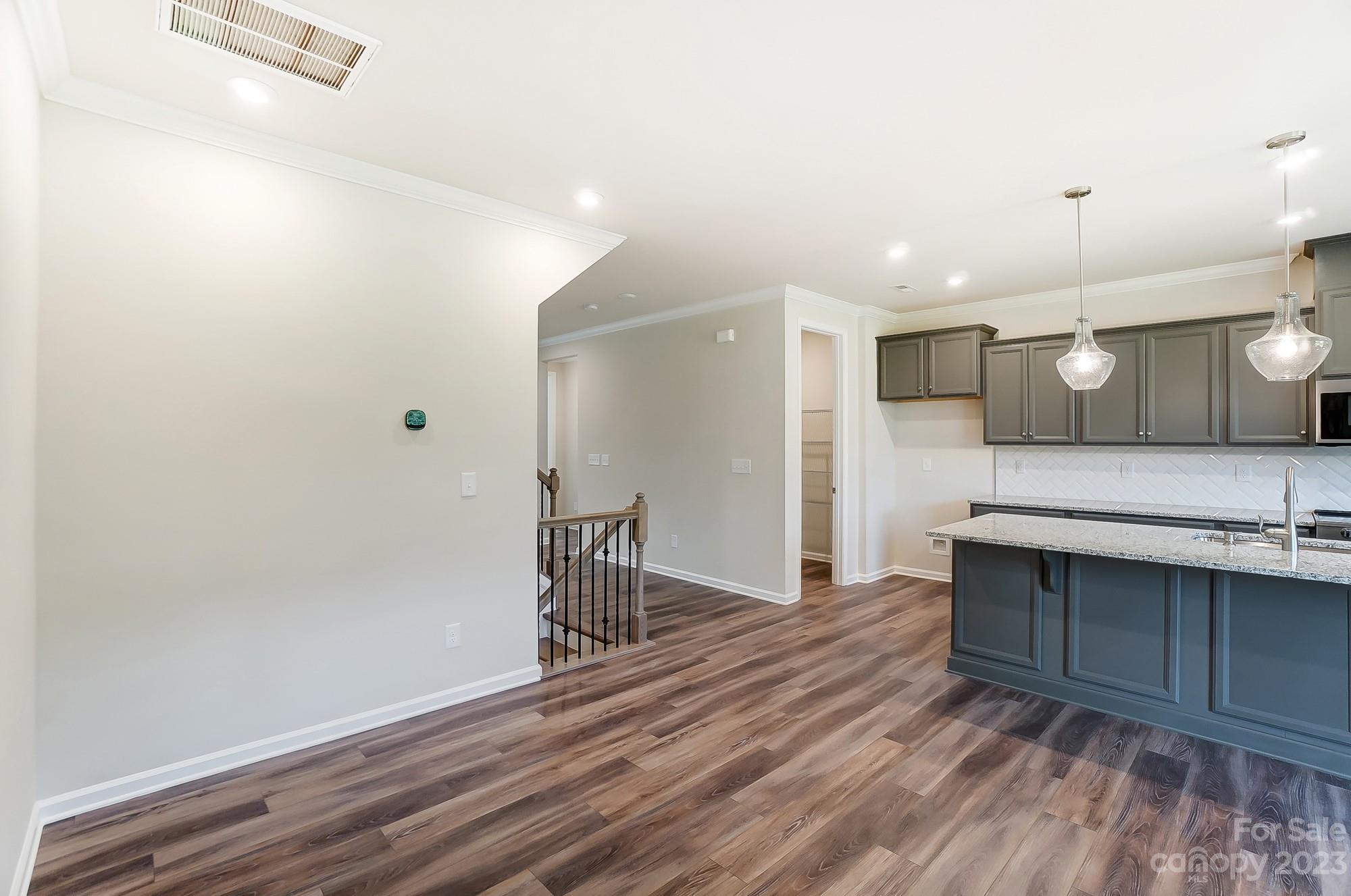 Summers Walk - Residential