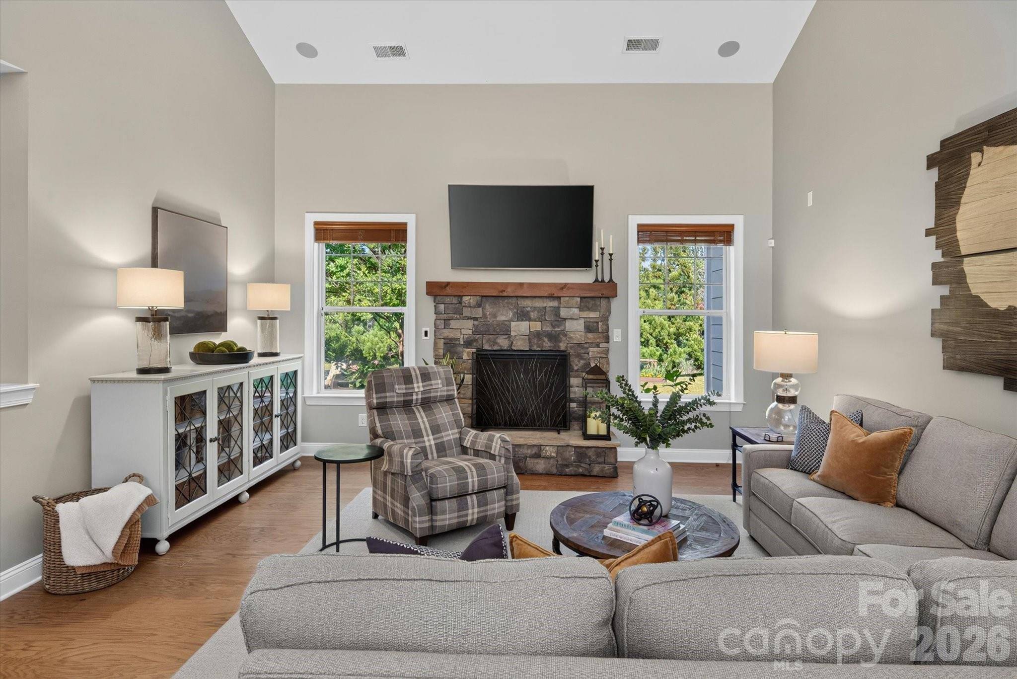 Lake Forest Preserve - Residential