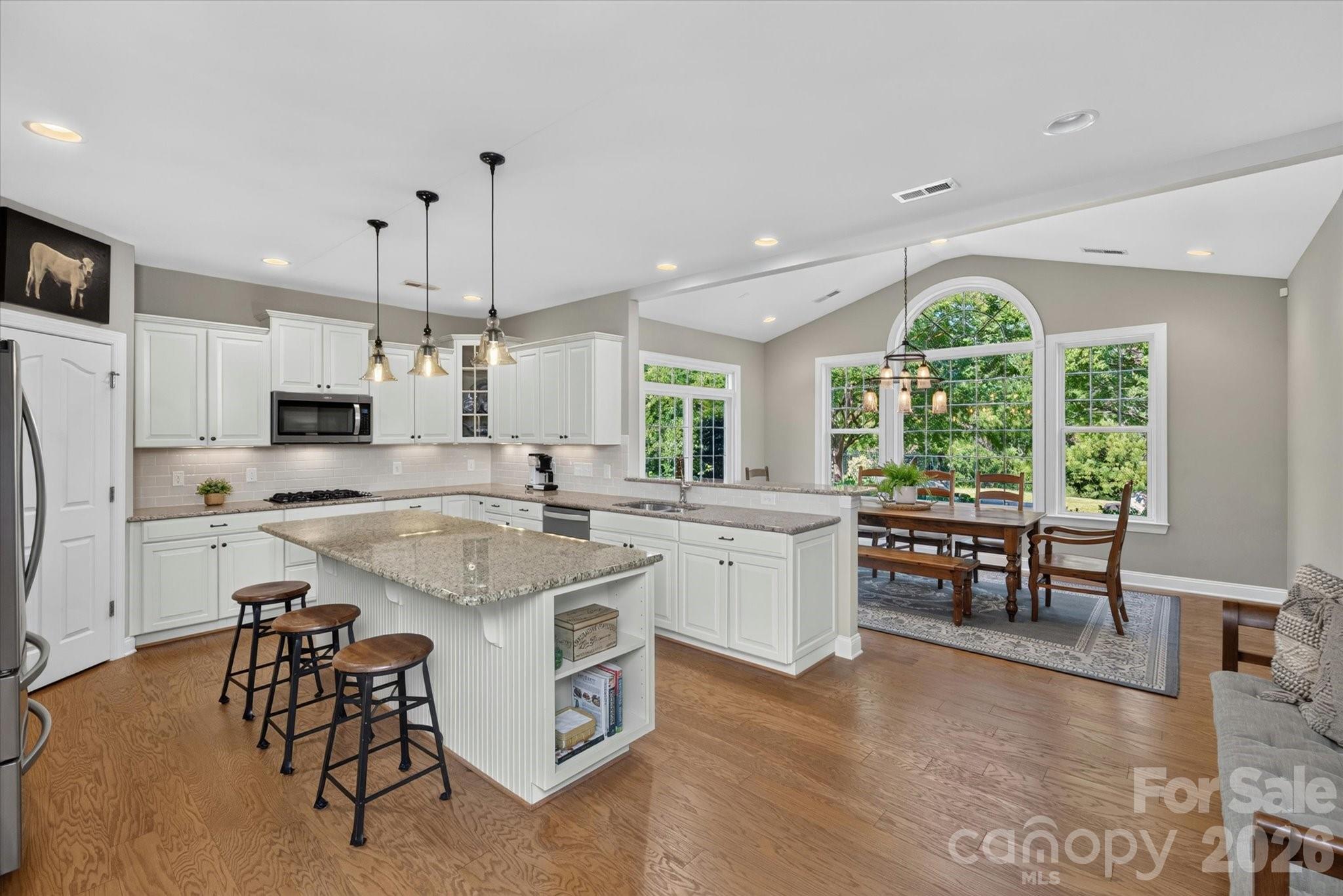 Lake Forest Preserve - Residential