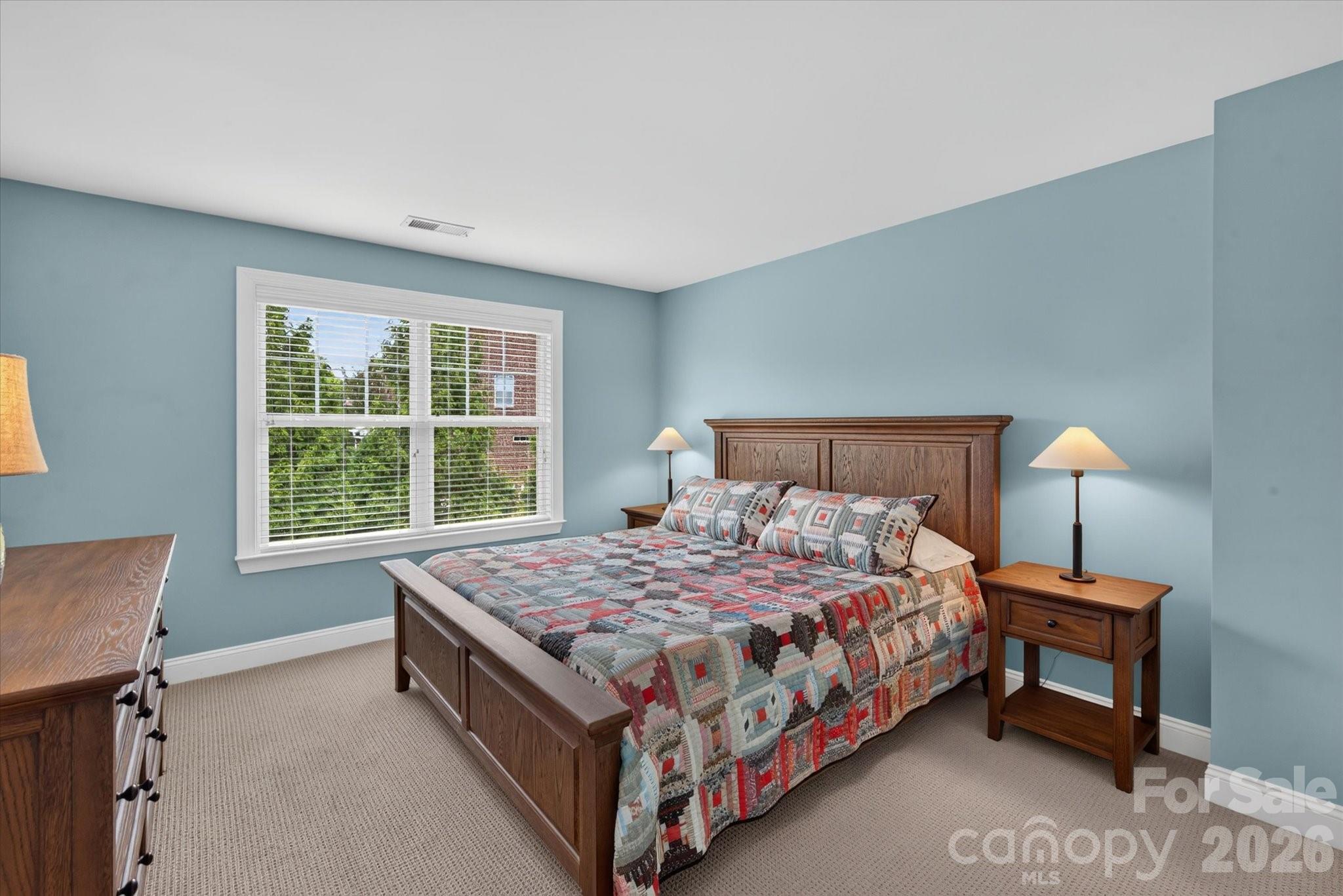 Lake Forest Preserve - Residential