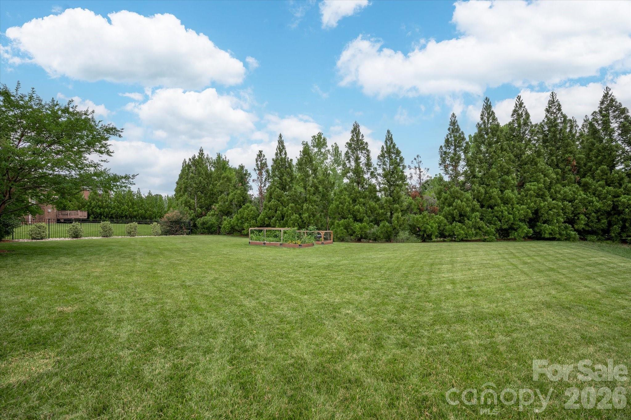 Lake Forest Preserve - Residential