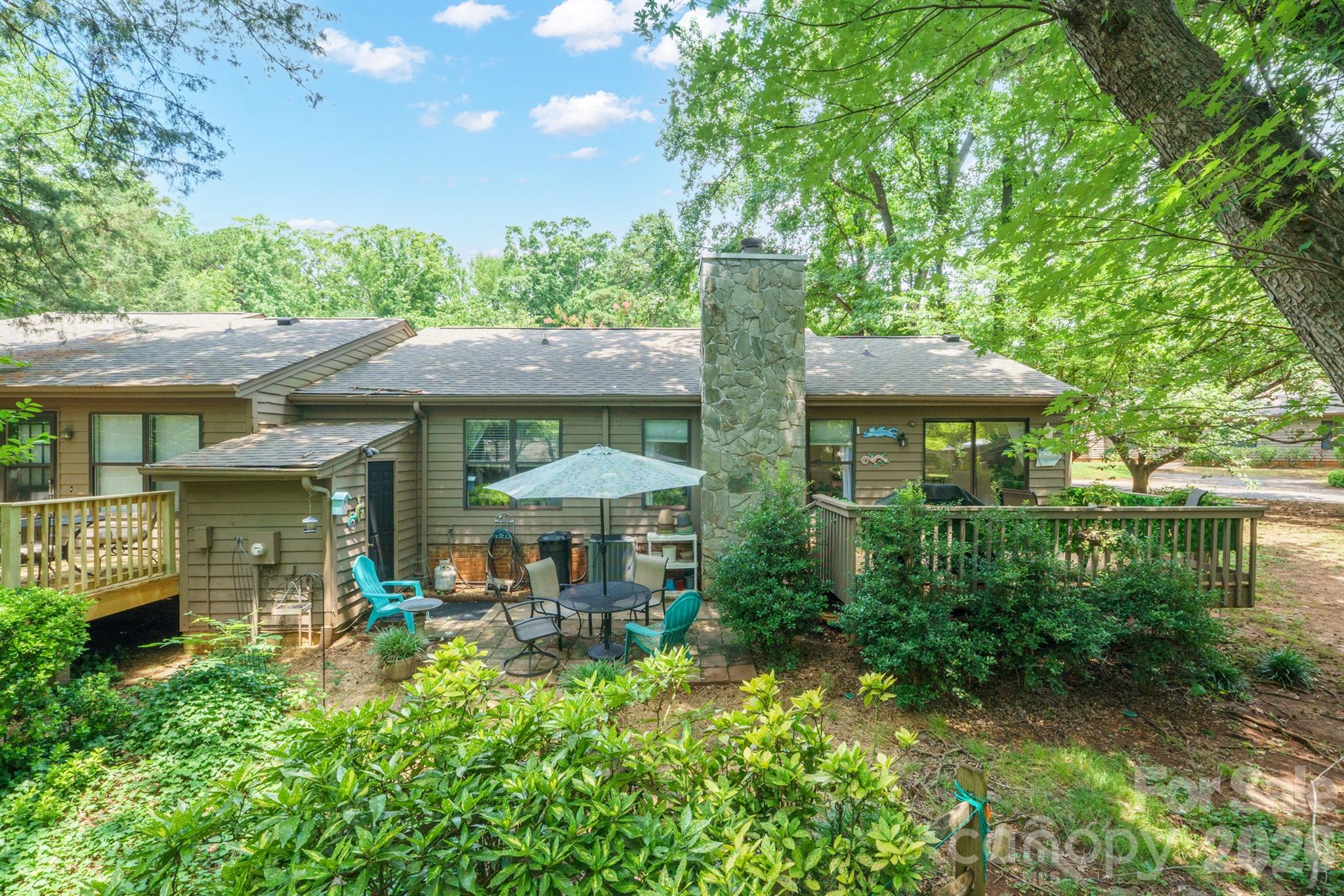 Dogwood Hills - Residential