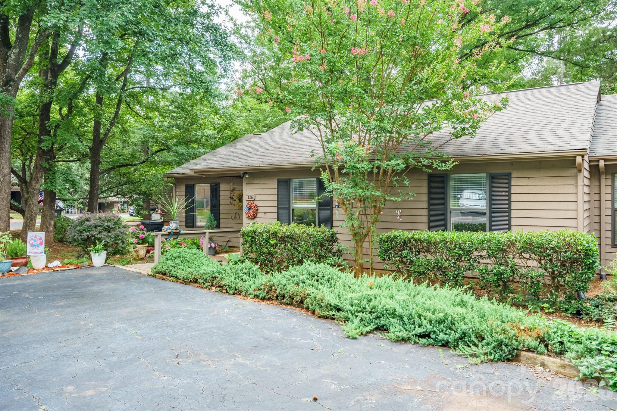 Dogwood Hills - Residential