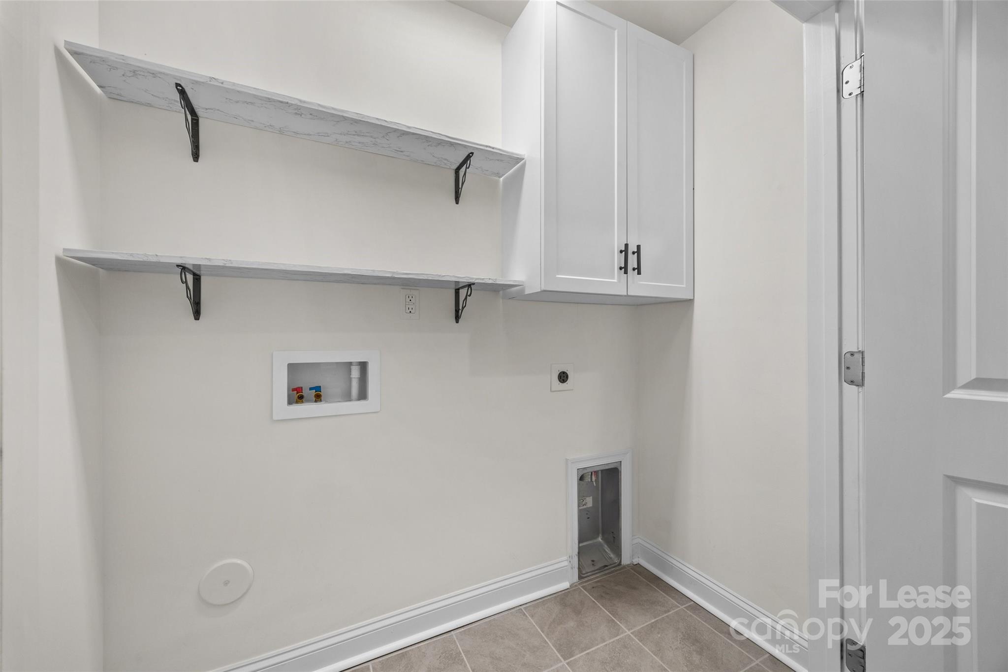 Paddlers Cove - Residential Lease