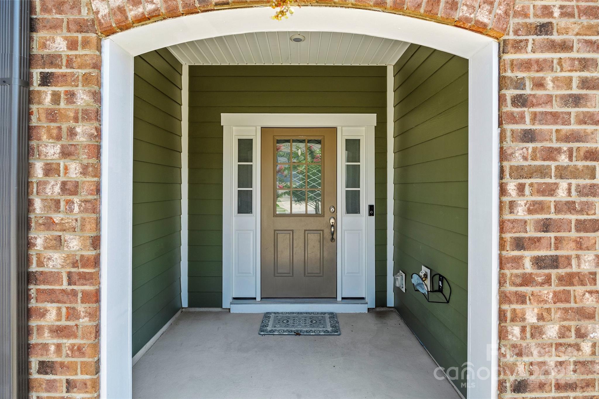 Paddlers Cove - Residential Lease