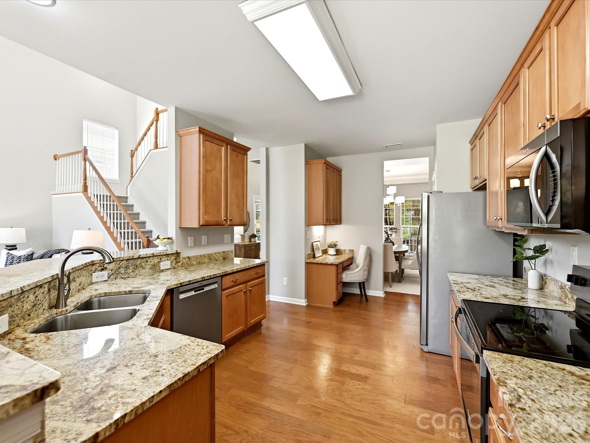 CALLONWOOD - Residential