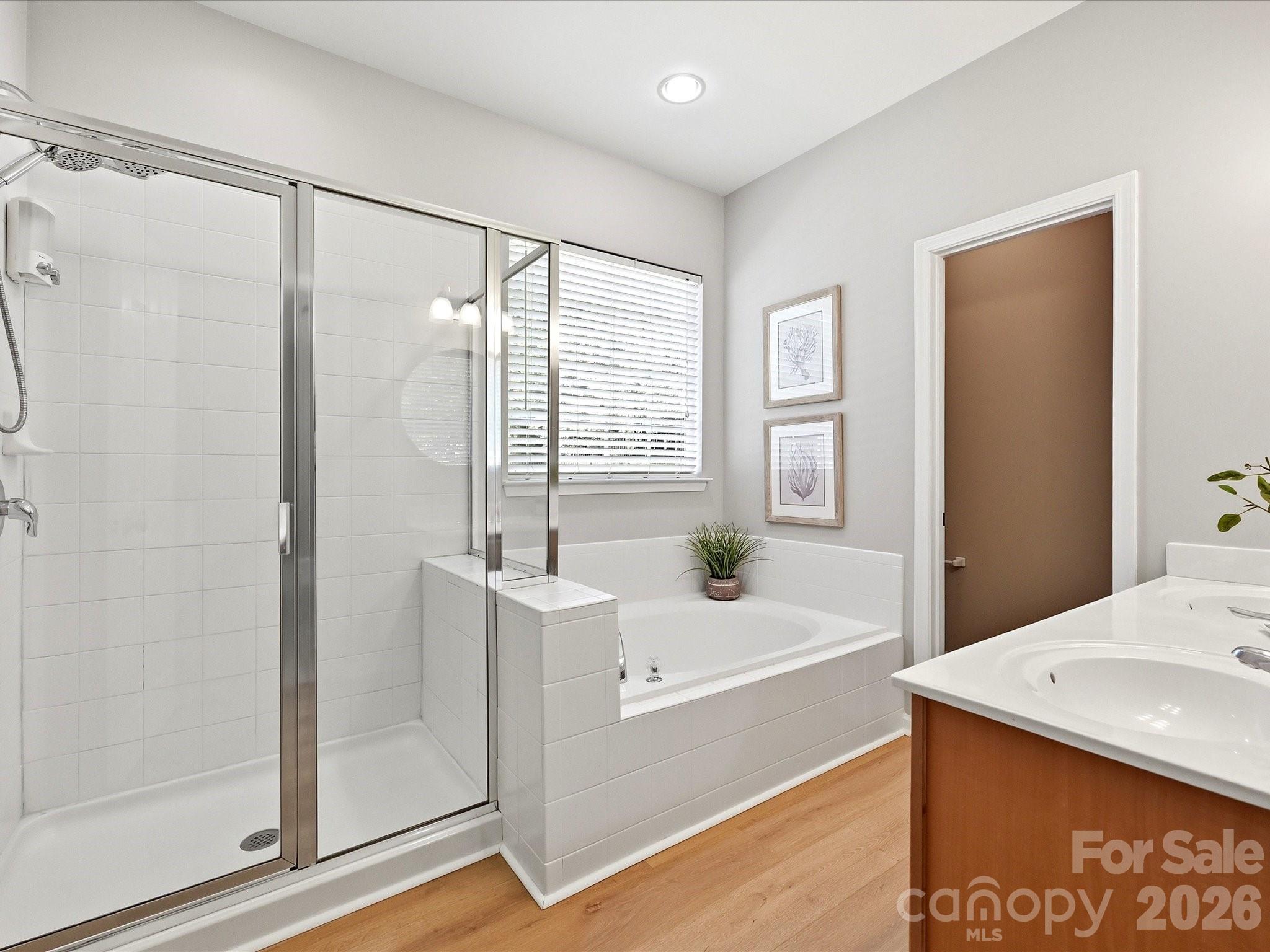 CALLONWOOD - Residential