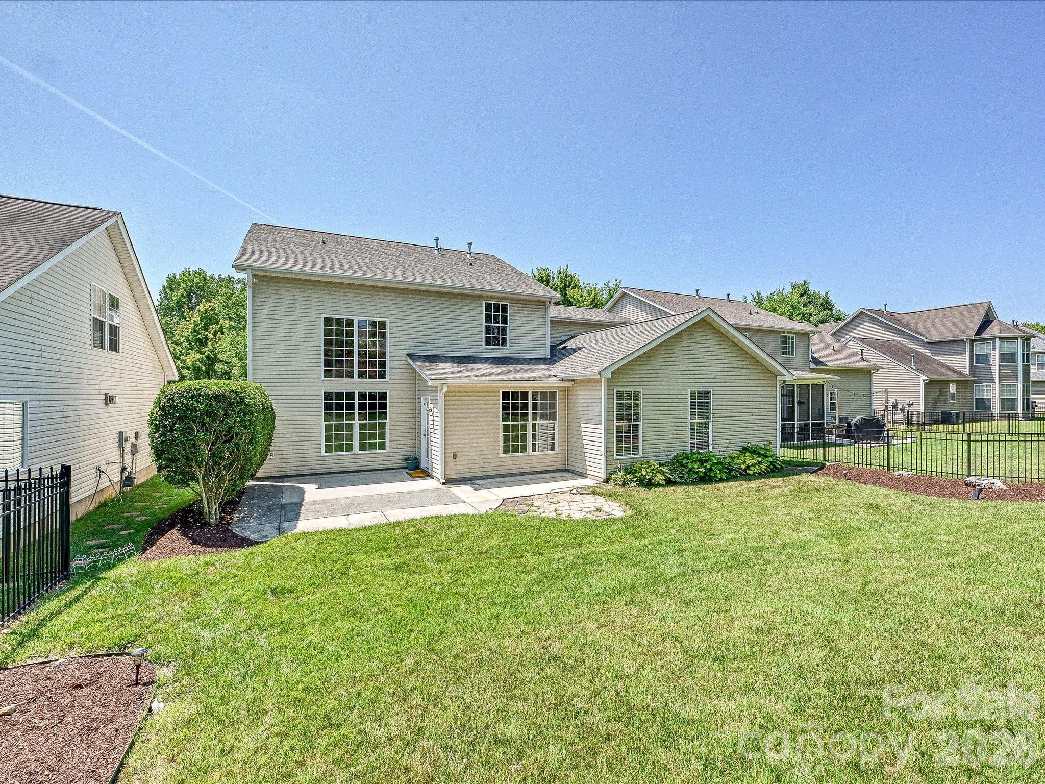 CALLONWOOD - Residential