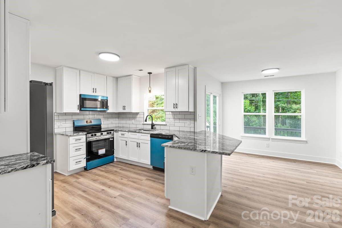 Stoney pointe - Residential