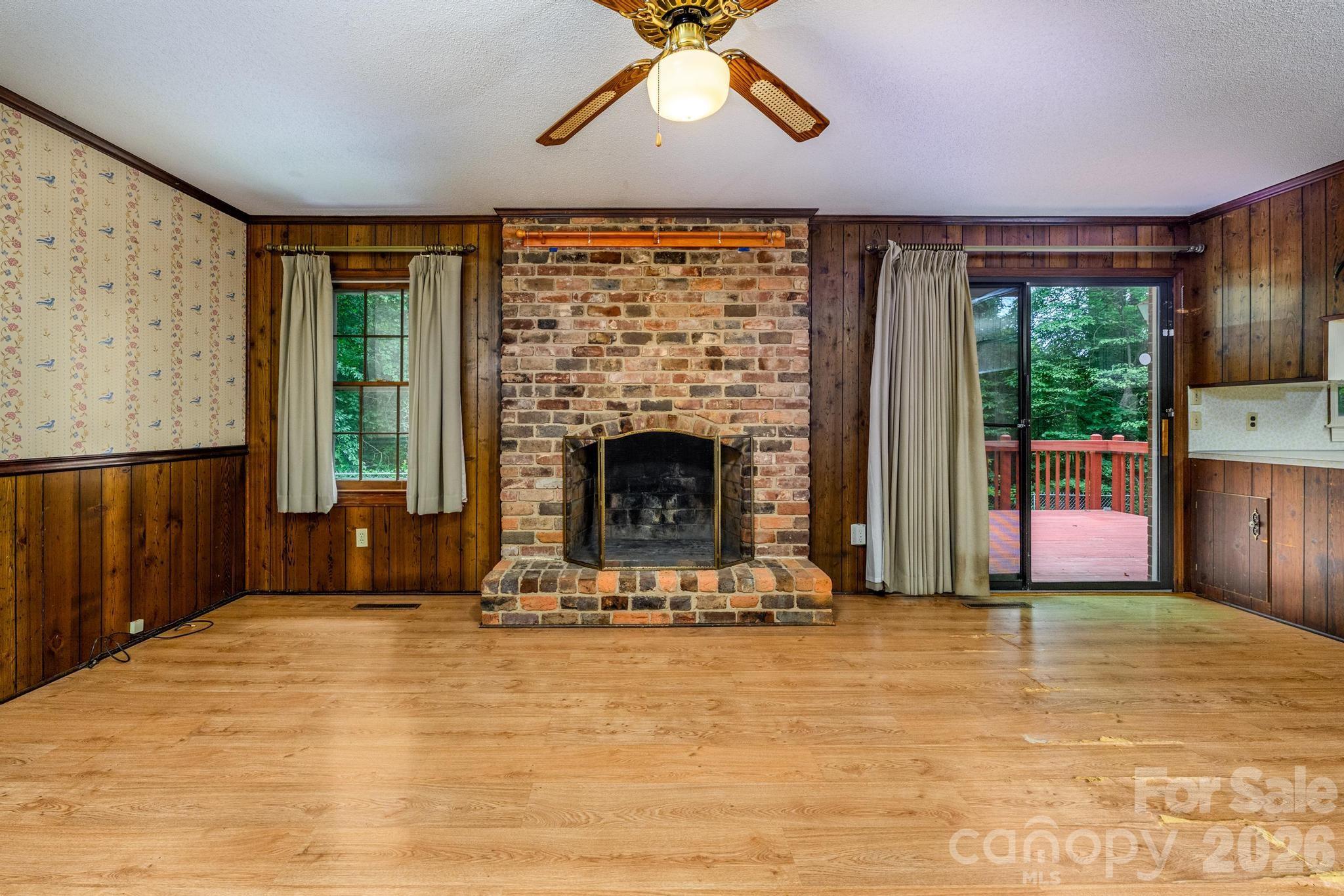 White Oaks - Residential