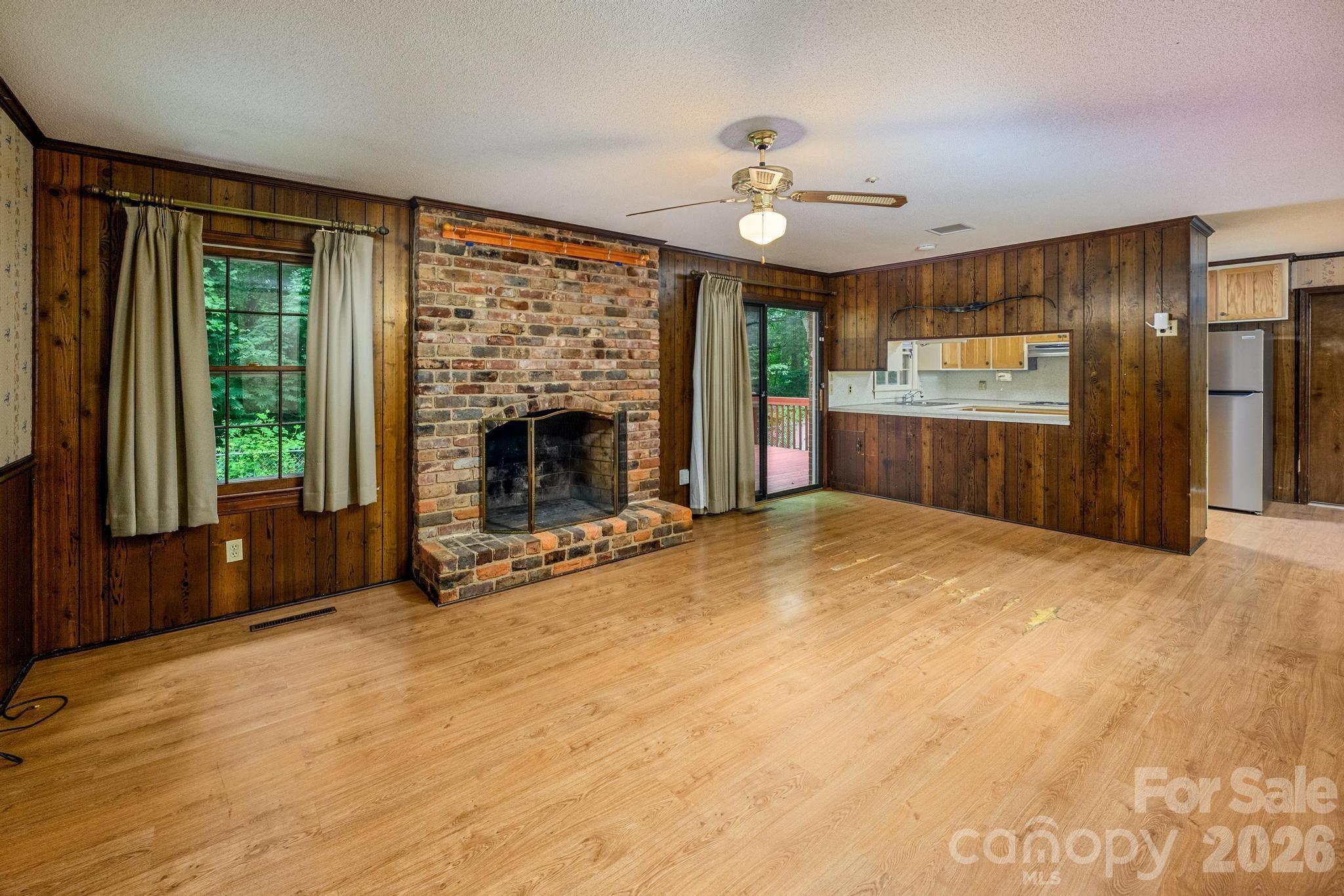 White Oaks - Residential