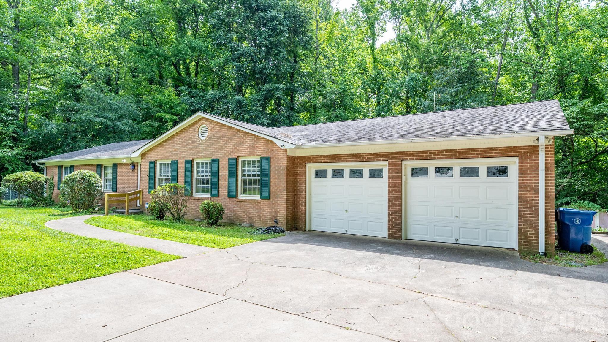 White Oaks - Residential