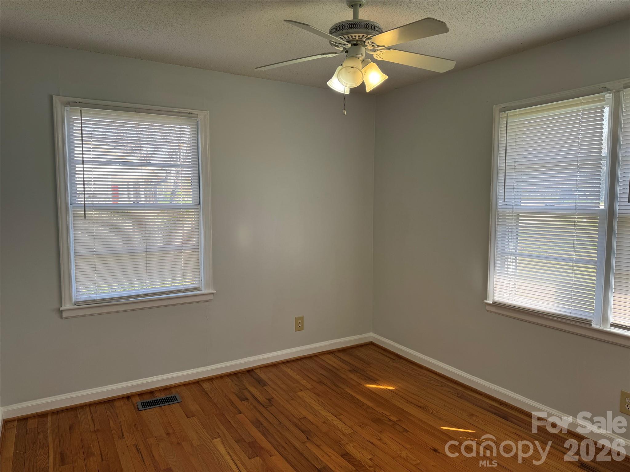 Oakwood Acres - Residential