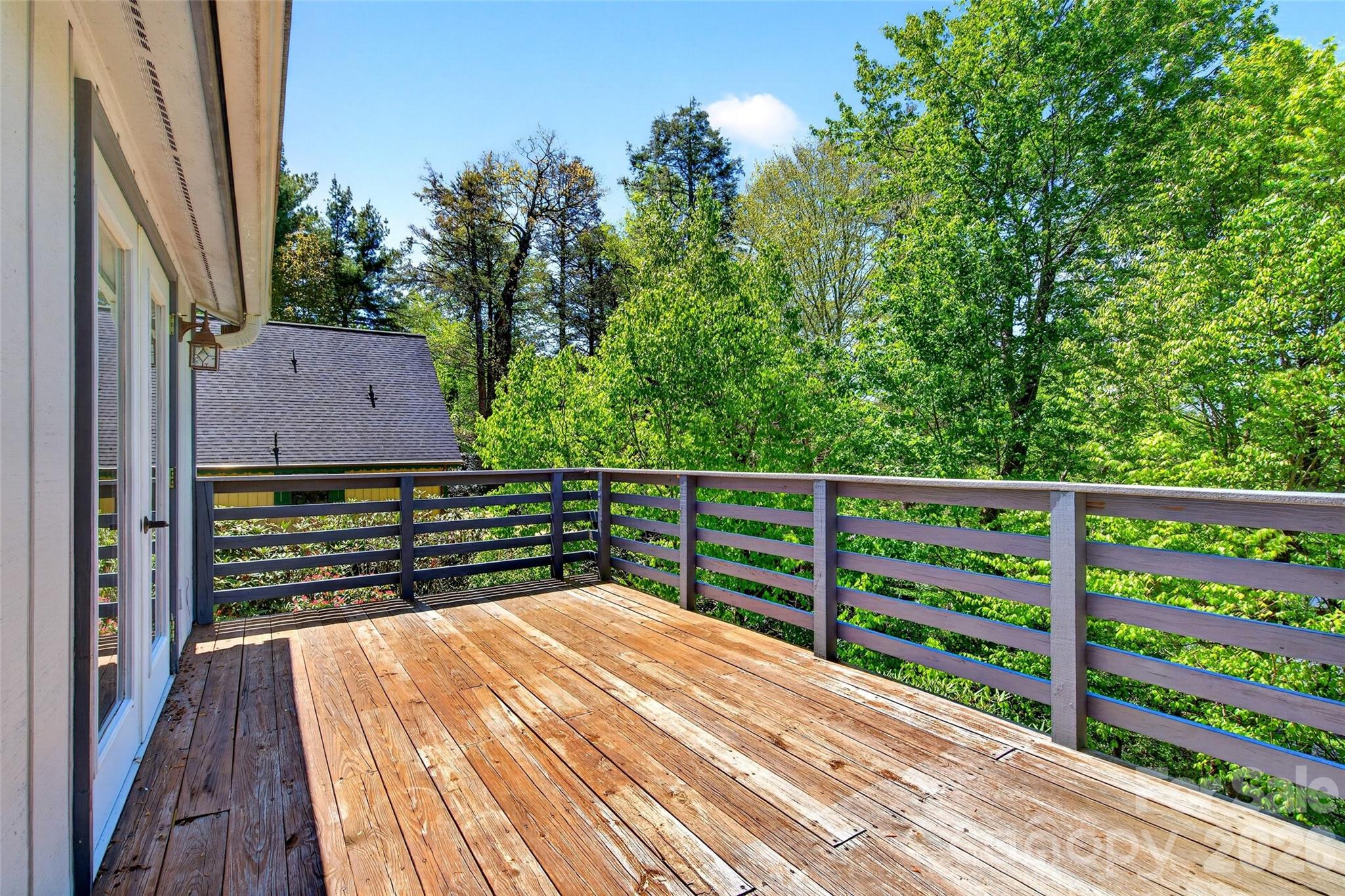 Linville Land Harbor - Residential