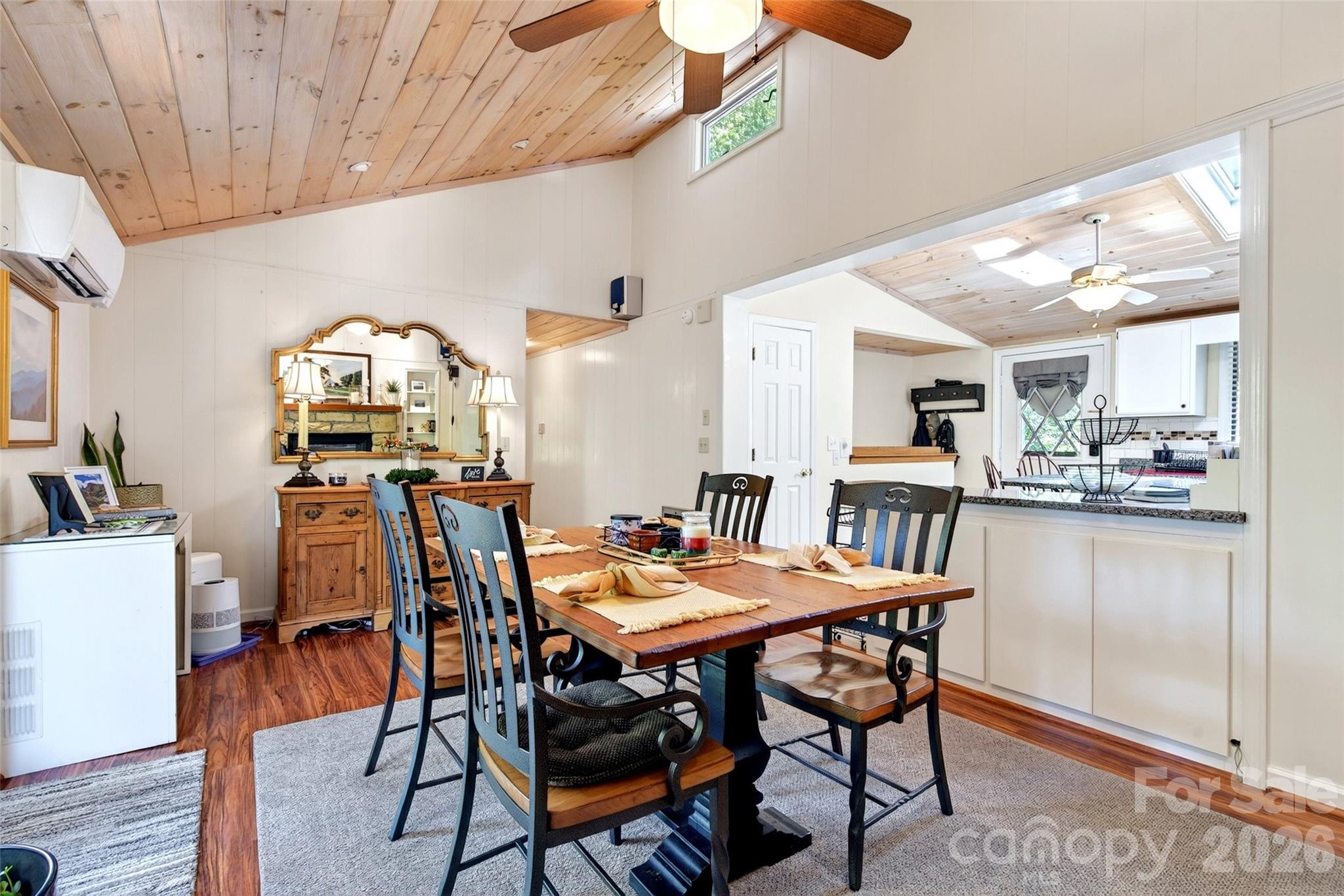 Linville Land Harbor - Residential