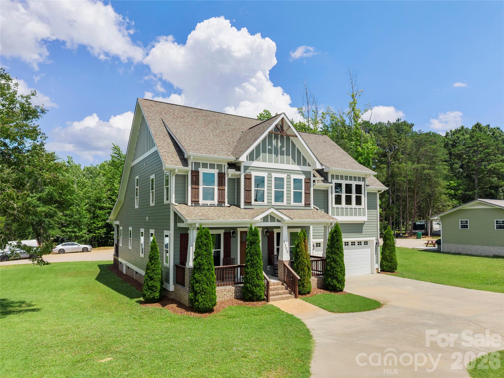 Country Club Hills - Residential