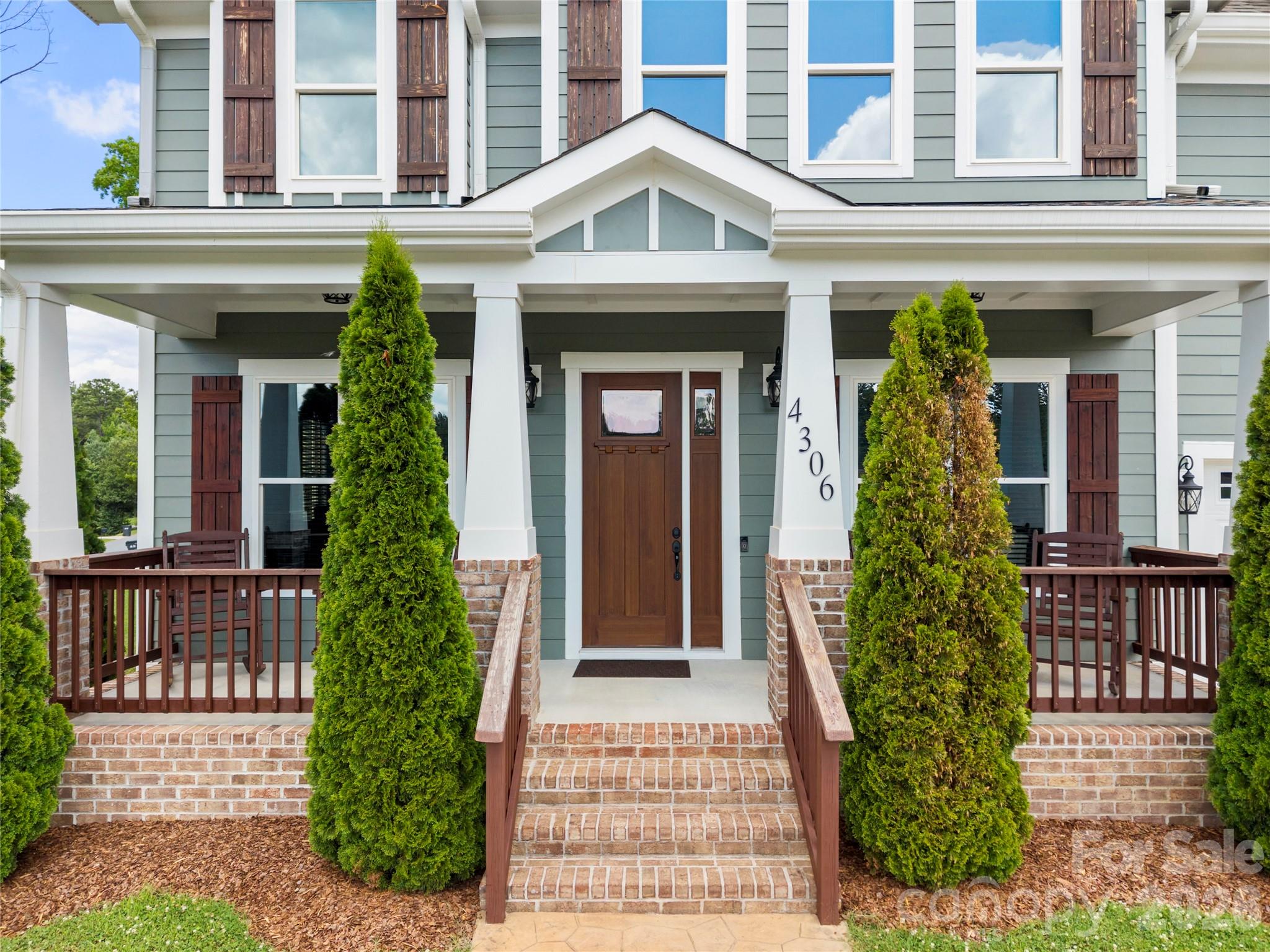 Country Club Hills - Residential