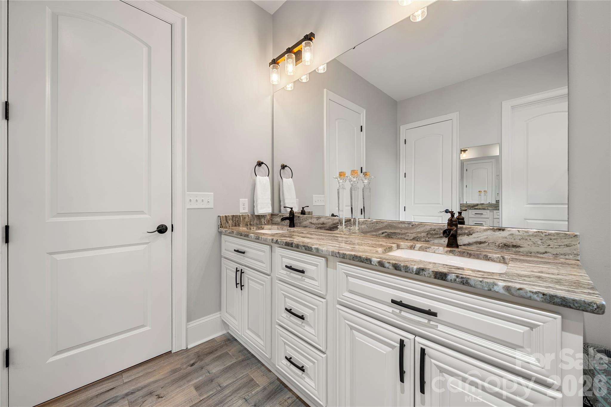 Country Club Hills - Residential