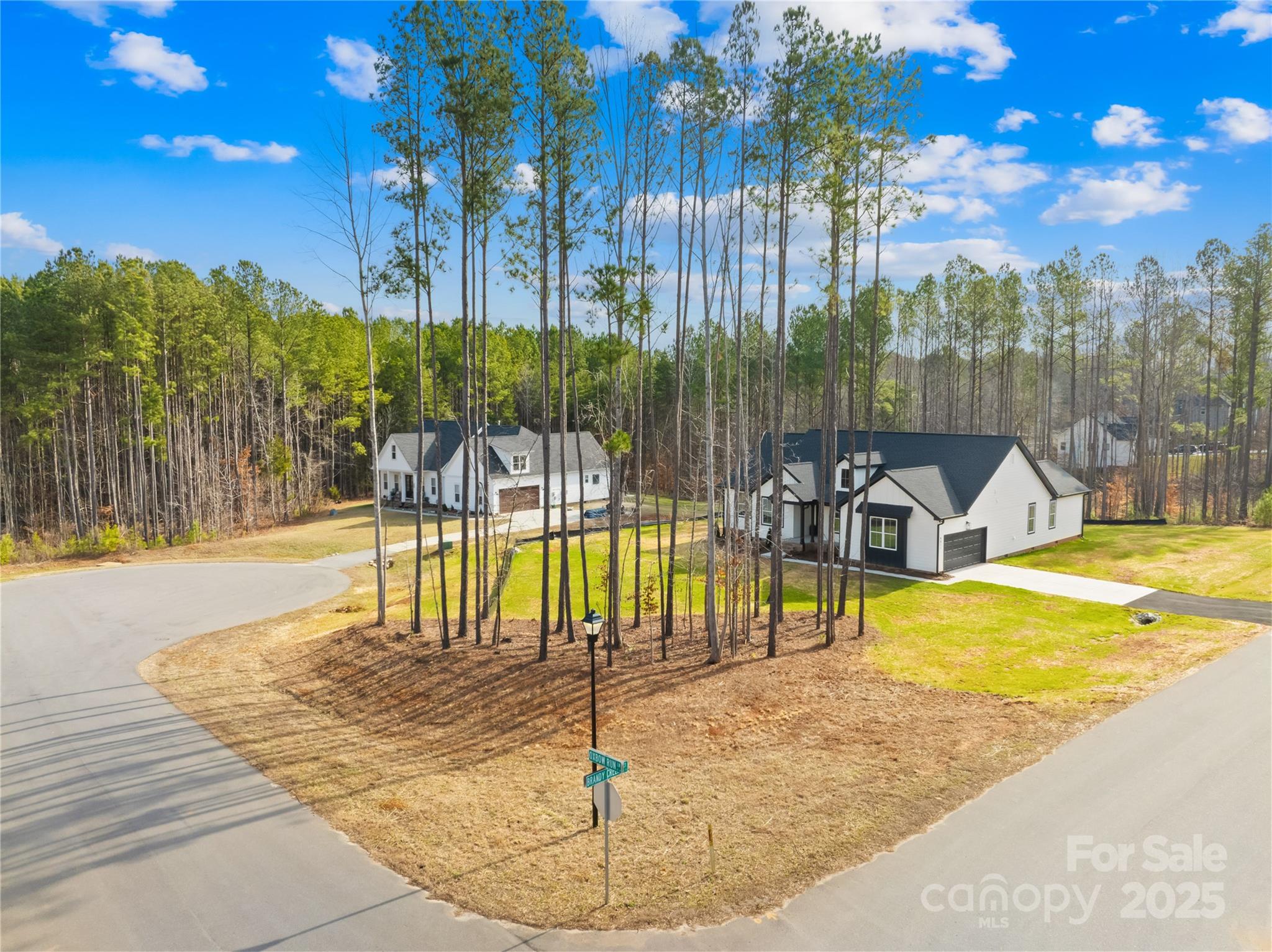 Sanders Landing - Residential