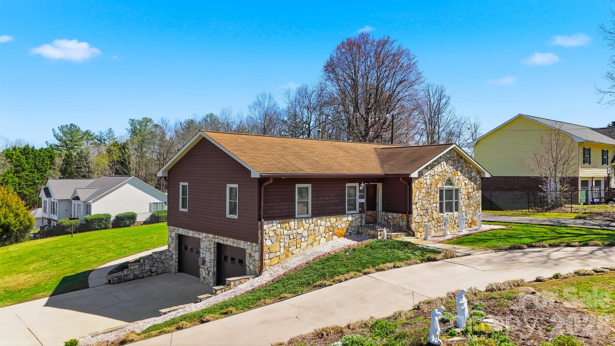 brooks glen - Residential